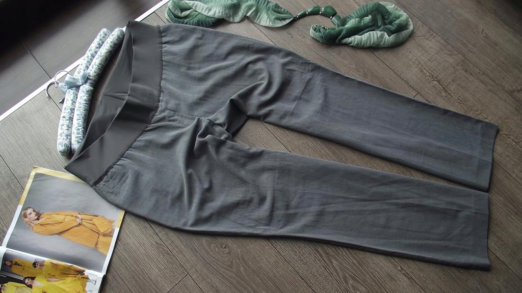 LIZ LANGER* SPODNIE ELEGANCKIE STRECZ CIĄŻOWE 44