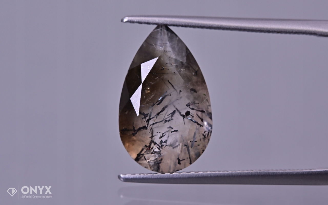 Křemen s gethitem fasetovaný slza 15,5x9,5 mm