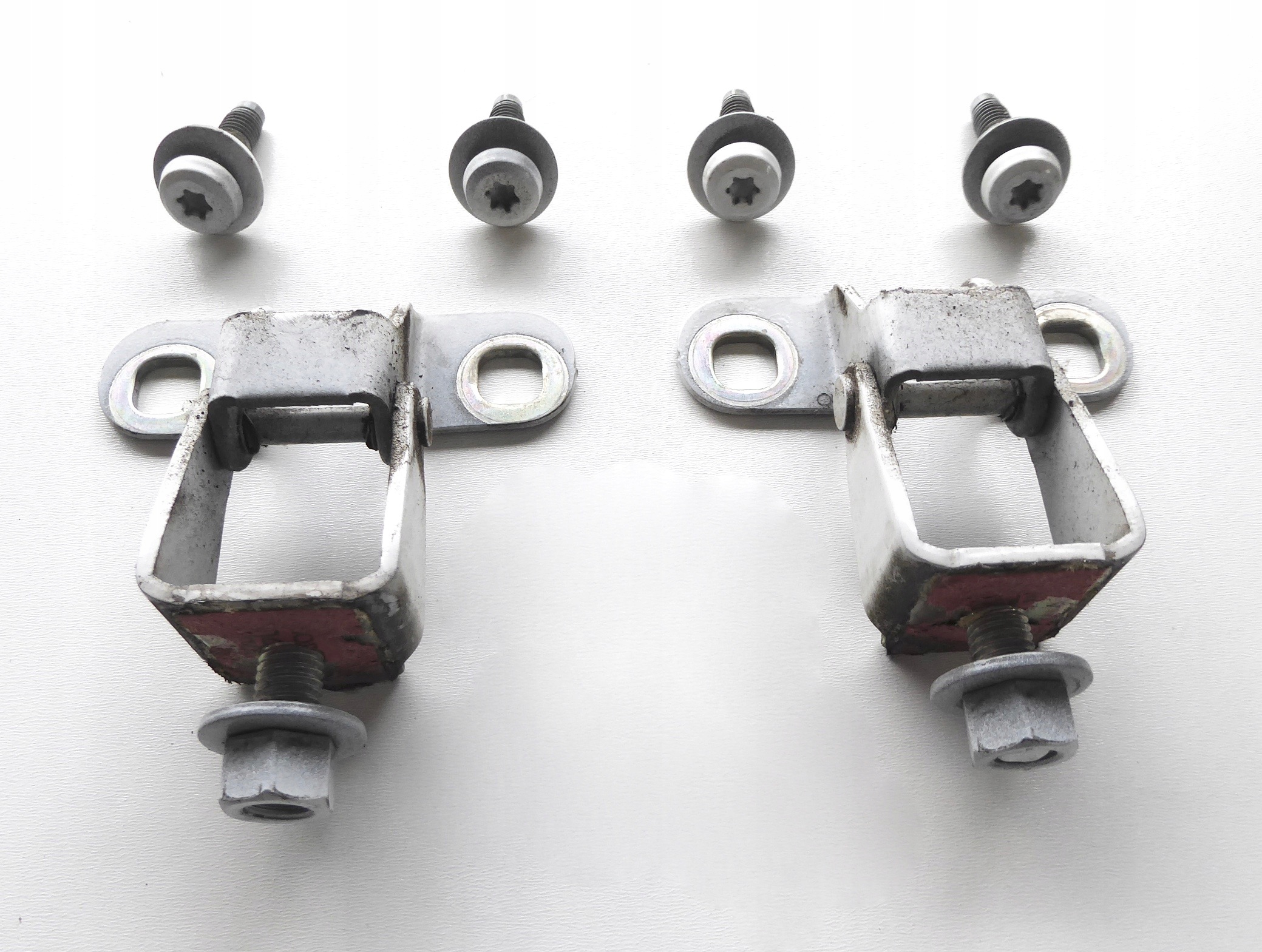 hinges screws bonnet Z40R OPEL MOKKA