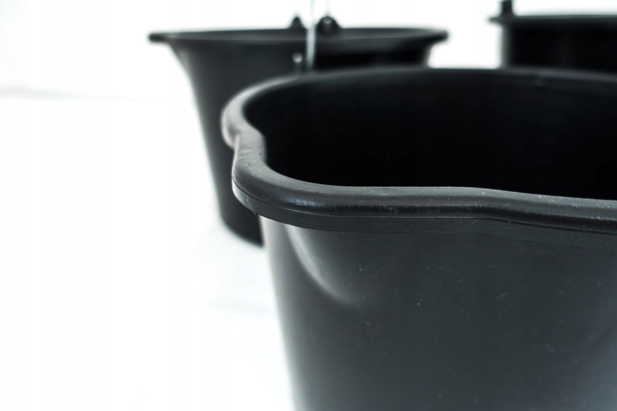 WIADRO BUDOWLANE 12l Materiał plastikowe