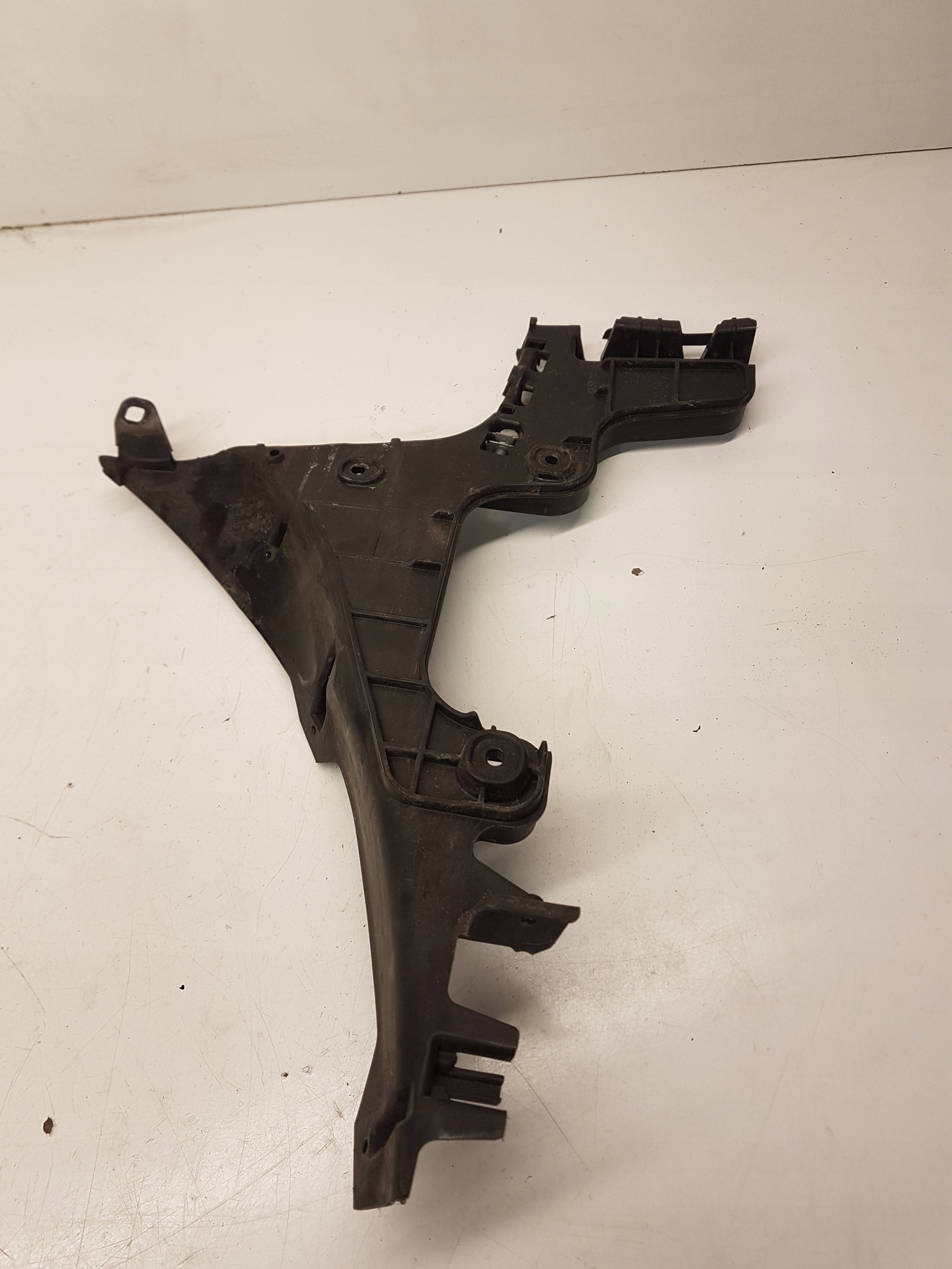 bumper bracket right rear part AUDI A3 8P 3-door 8P3807378B