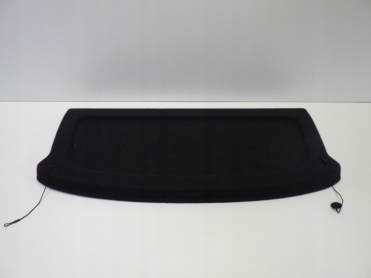 5H6867769A - VW GOLF VIII 8 5H0 ХЕТЧБЕК ПОЛИЦЯ БАГАЖНИКА ЗАДНЯ