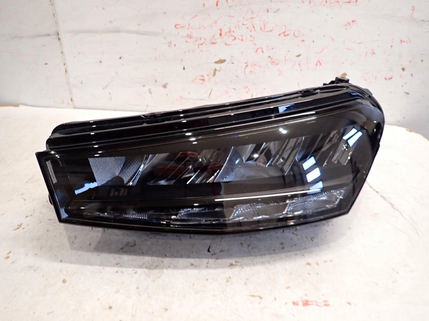 light front front left SKODA FABIA IV 2021- FULL LED 6VB941015