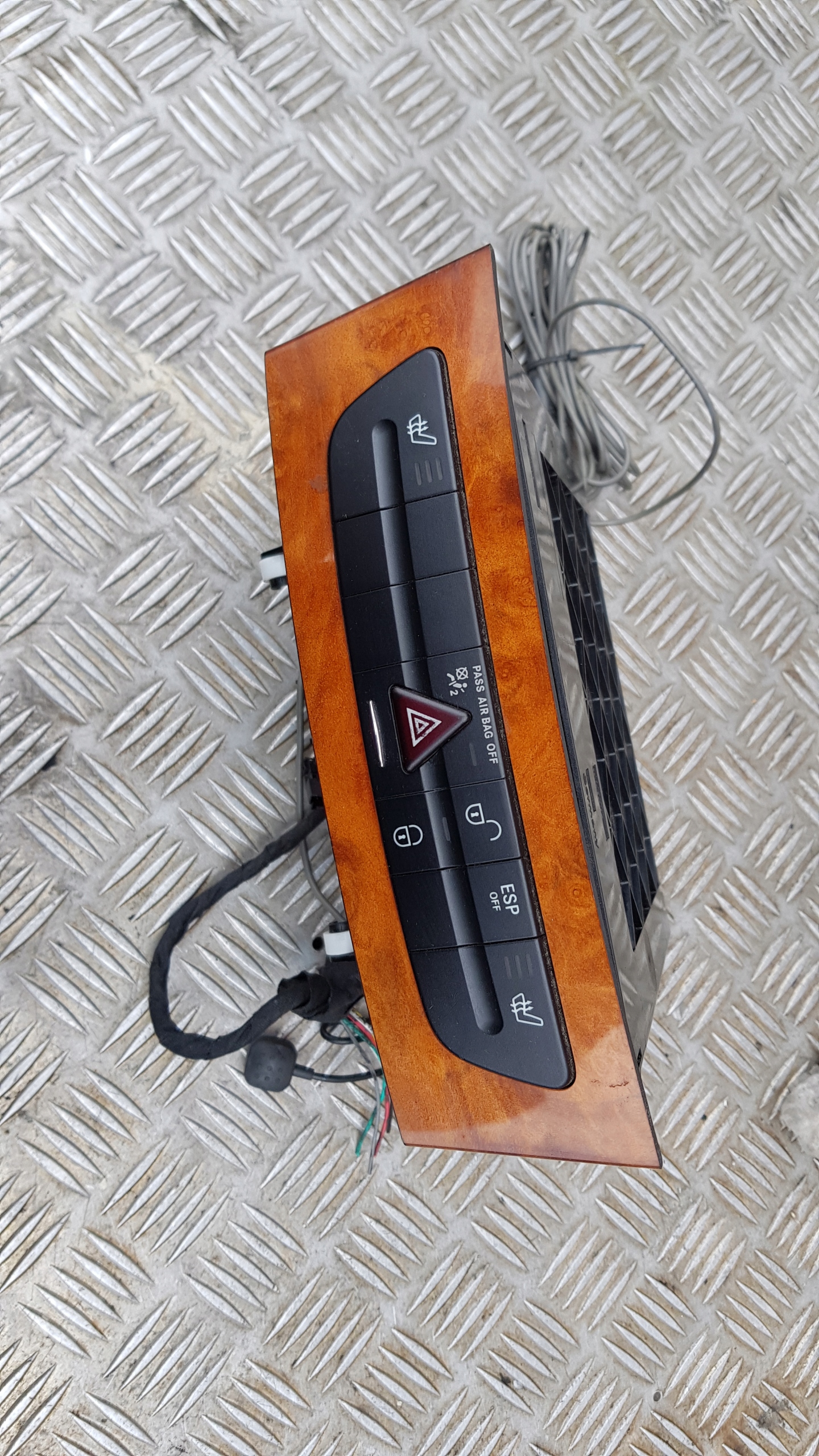 MERCEDES W211 PANEL controls GRZANE seats switch AWARYJNY