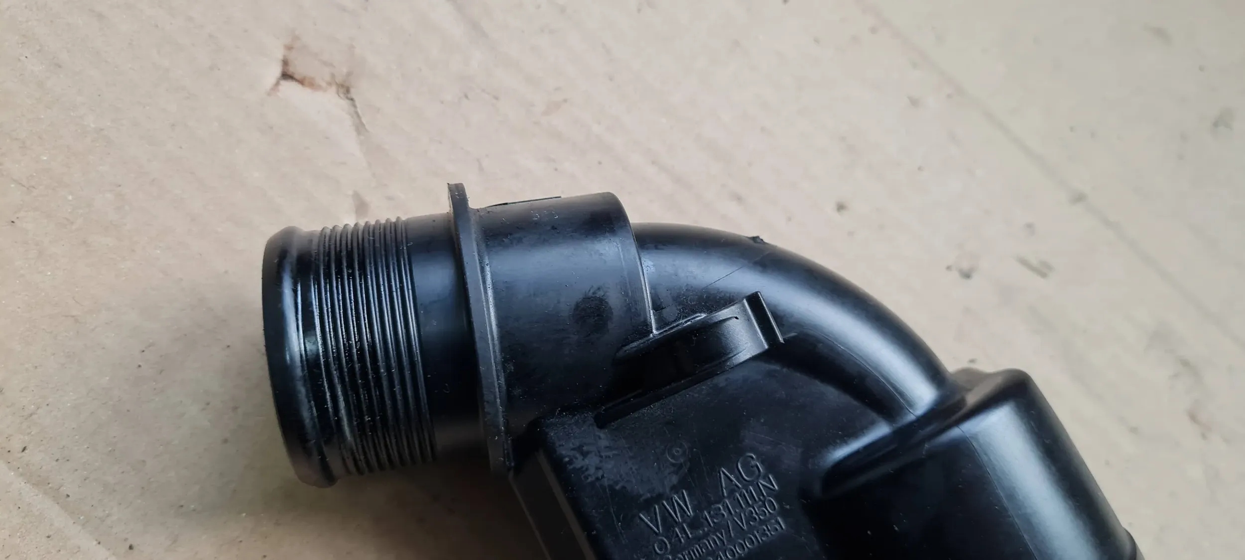 A4 B9 8W Bride Turbines 2.0 TDI 04L131111N A5 8W