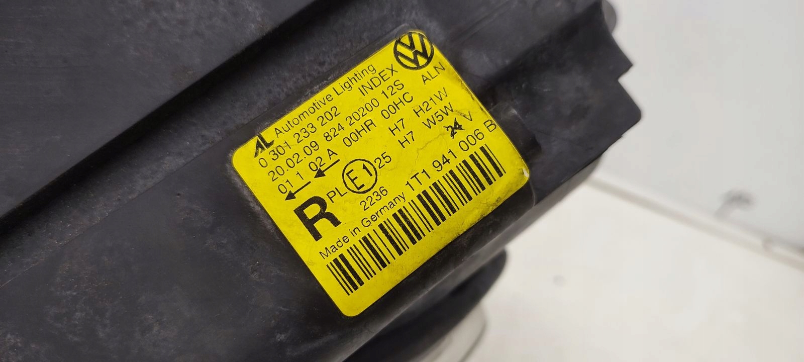 light front front right VW Touran and LIFT 1,4 TSI