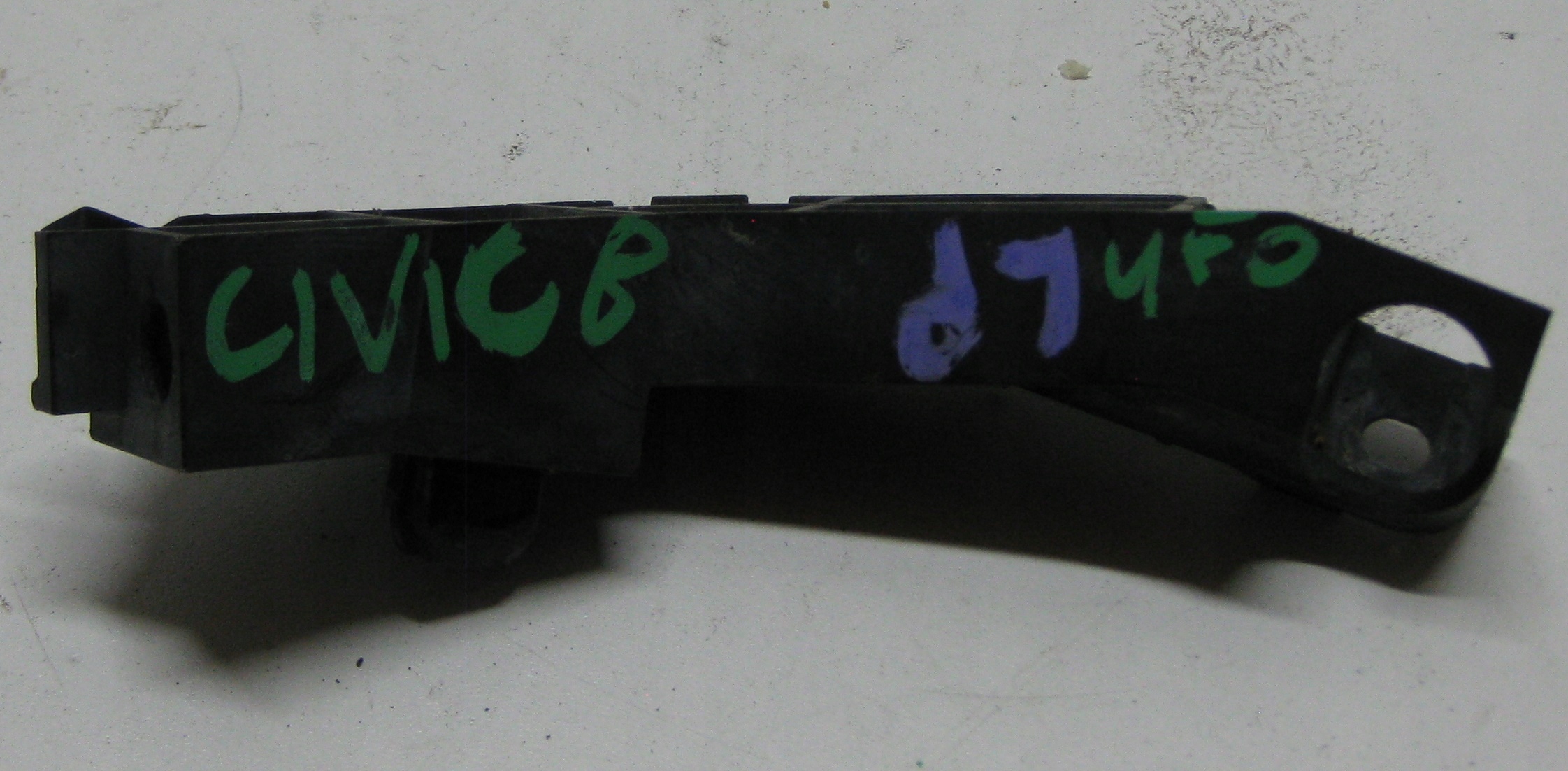 HONDA CIVIC VIII UFO 2.2 and-CTDI 07R bumper bracket left front