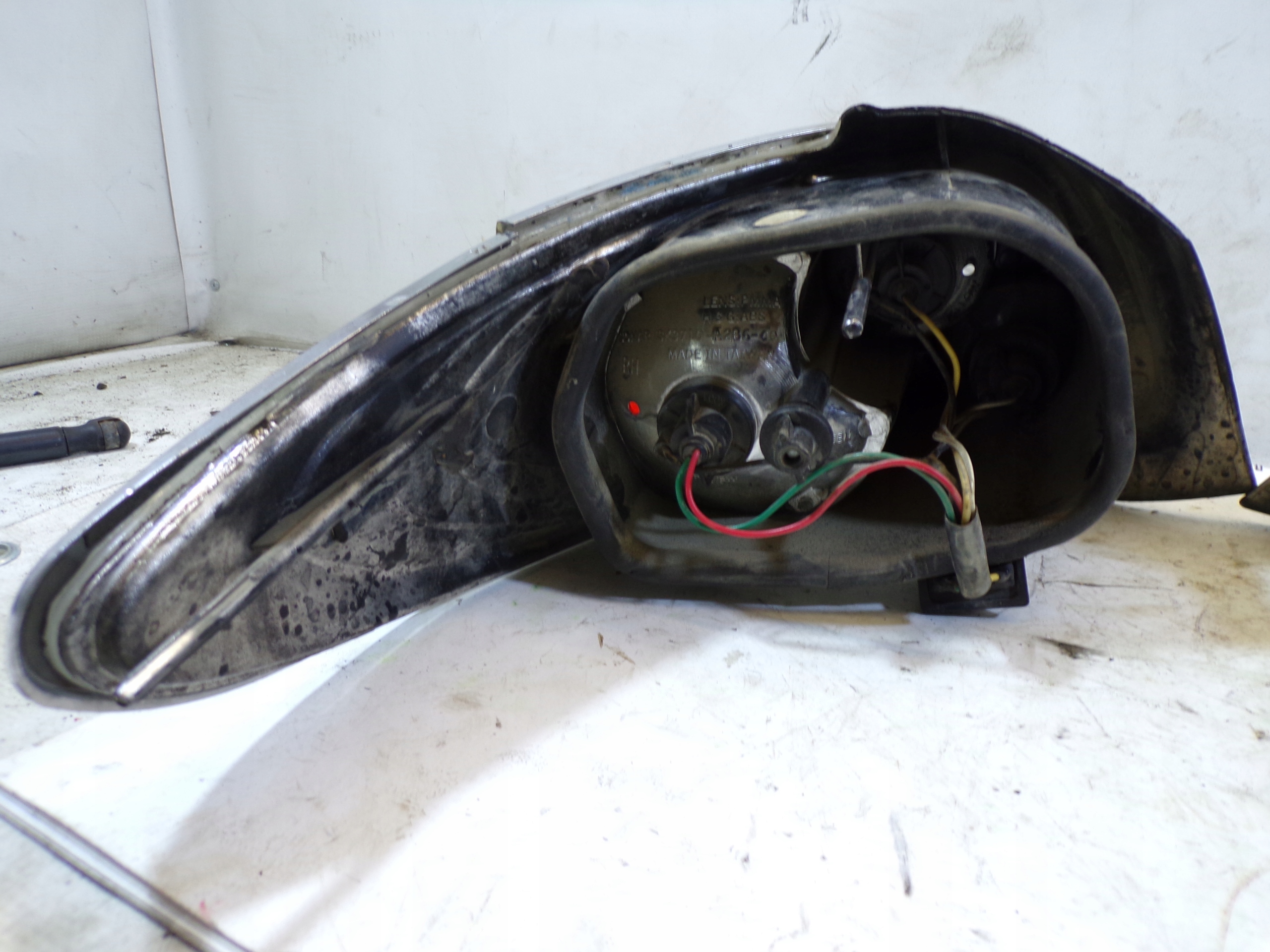lights rear. rear part left right PEUGEOT 206 (K)