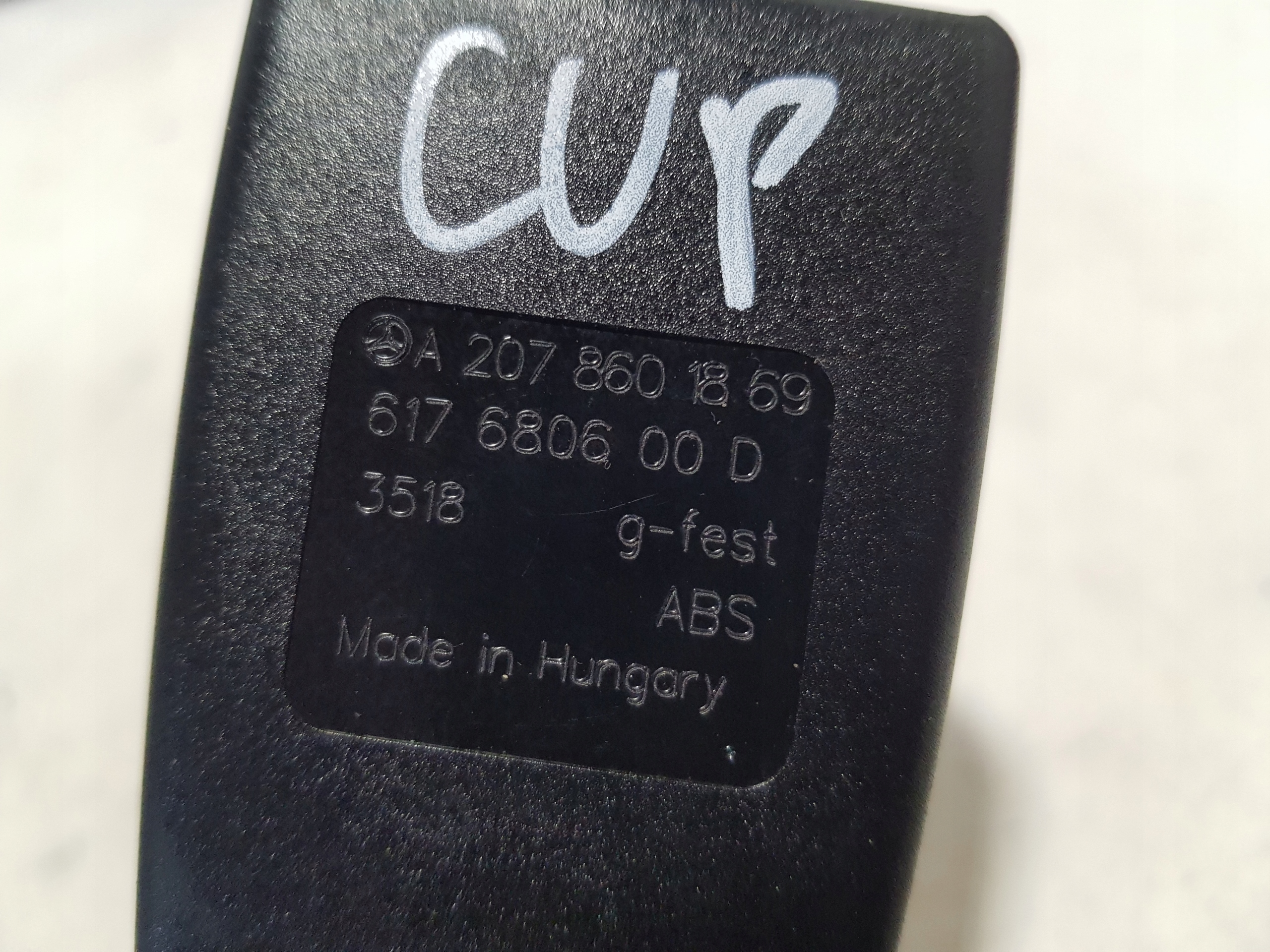 MERCEDES W207 ZAPINKA supports right front A2078601869