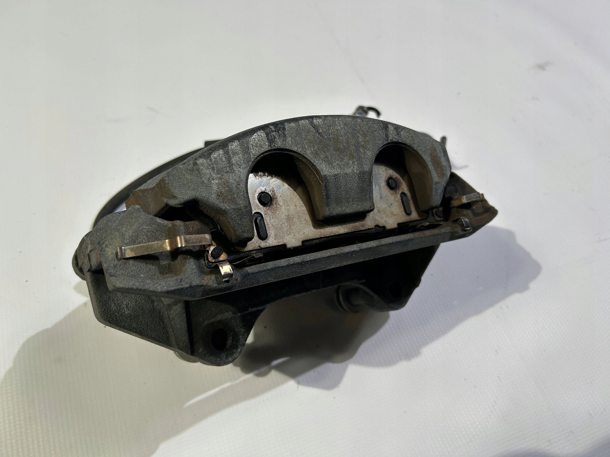 caliper brake wiring right front front Ford Flex 2013