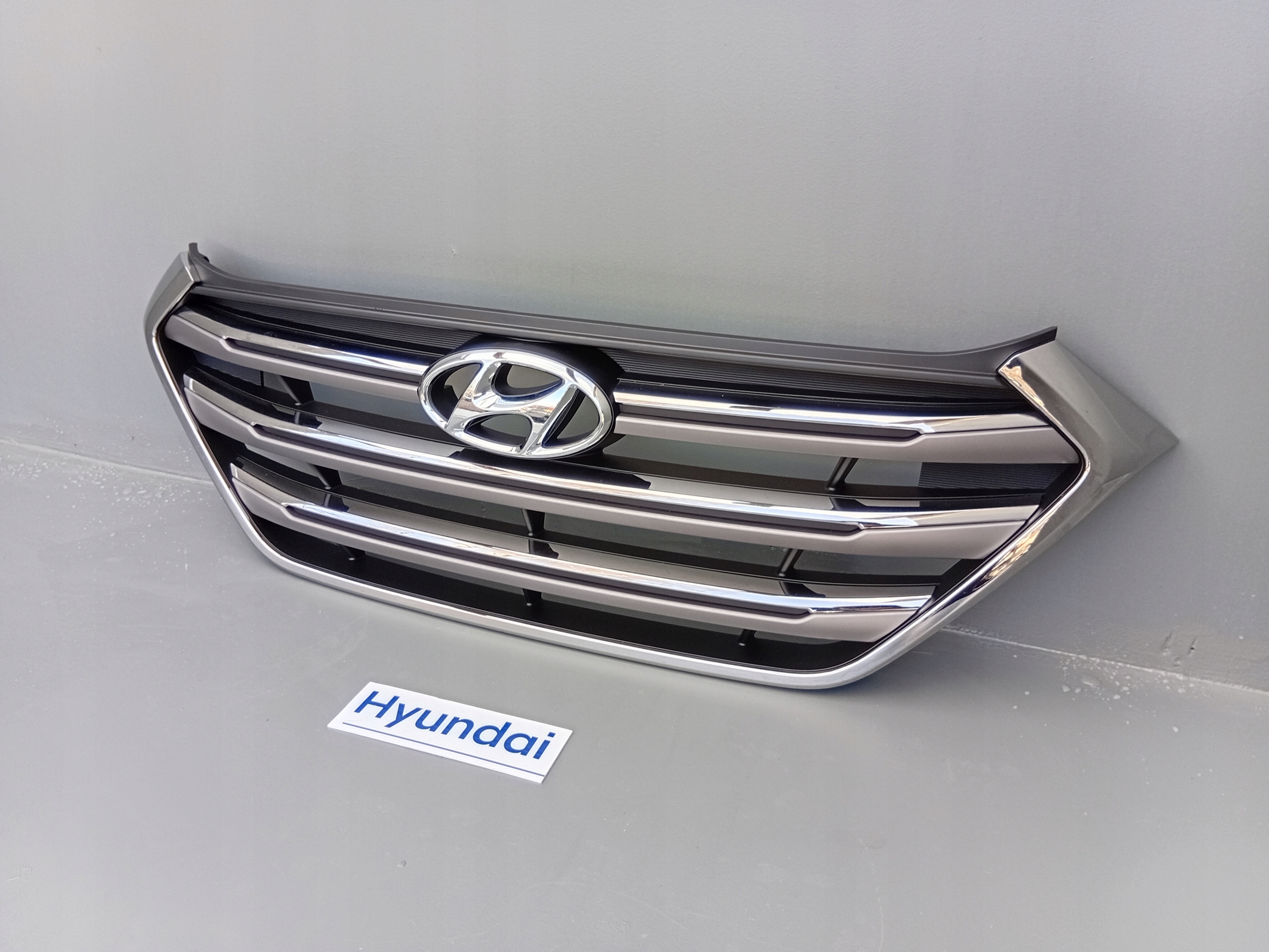 HYUNDAI TUCSON 3 III 2015- GRILL ATRAPA CHROM NOWY ORYGINALNY Producent części Hyundai OE