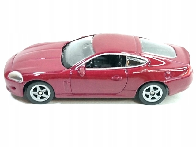 RESORAK JAGUAR XK COUPE BORDOWY MODEL WELLY Marka Welly