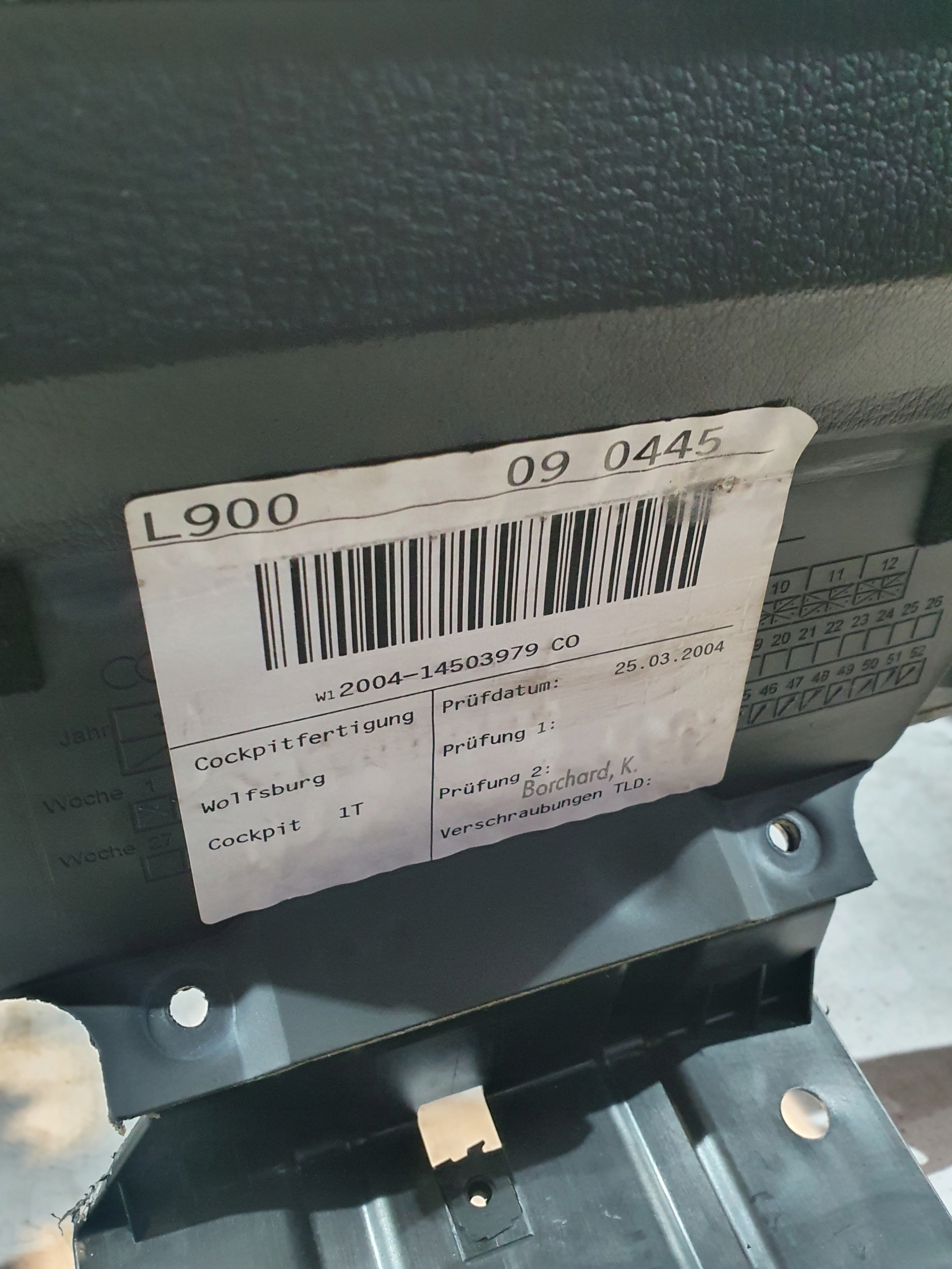 dashboard instrument panel OE 1T1857067 VOLKSWAGEN TOURAN and 04r.