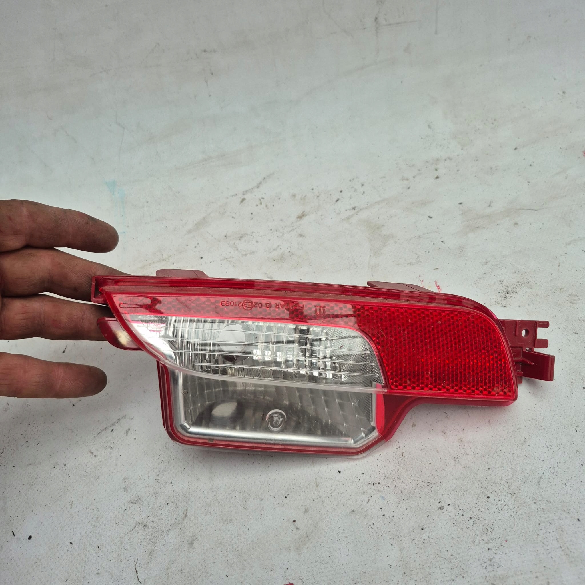 HYUNDAI TUCSON IV 4 20-> support panel for radiators pillar