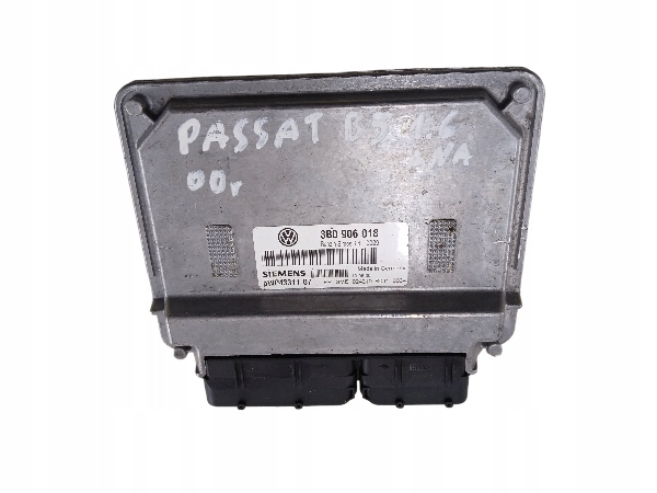 VW PASSAT B5 1.6 control unit of the engine 3B0906018
