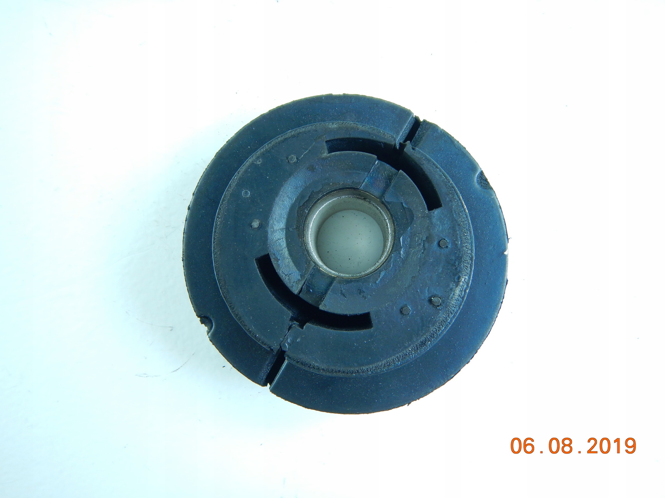 TULEJA cabs IVECO 330.26 330.35 330.36 / 42007272