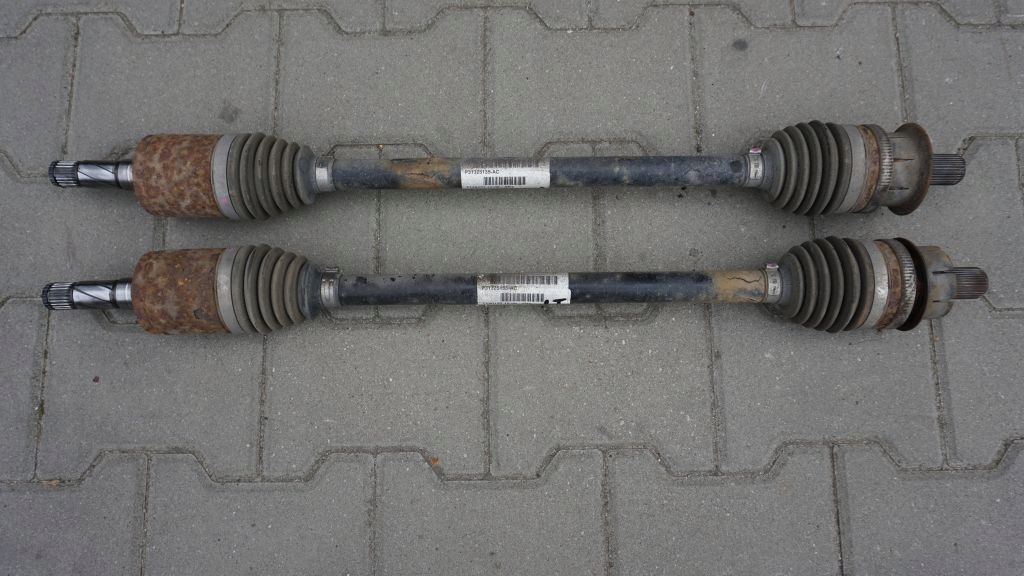 VOLVO S80 V70 XC70 XC60 AWD - semi-axis rear left right