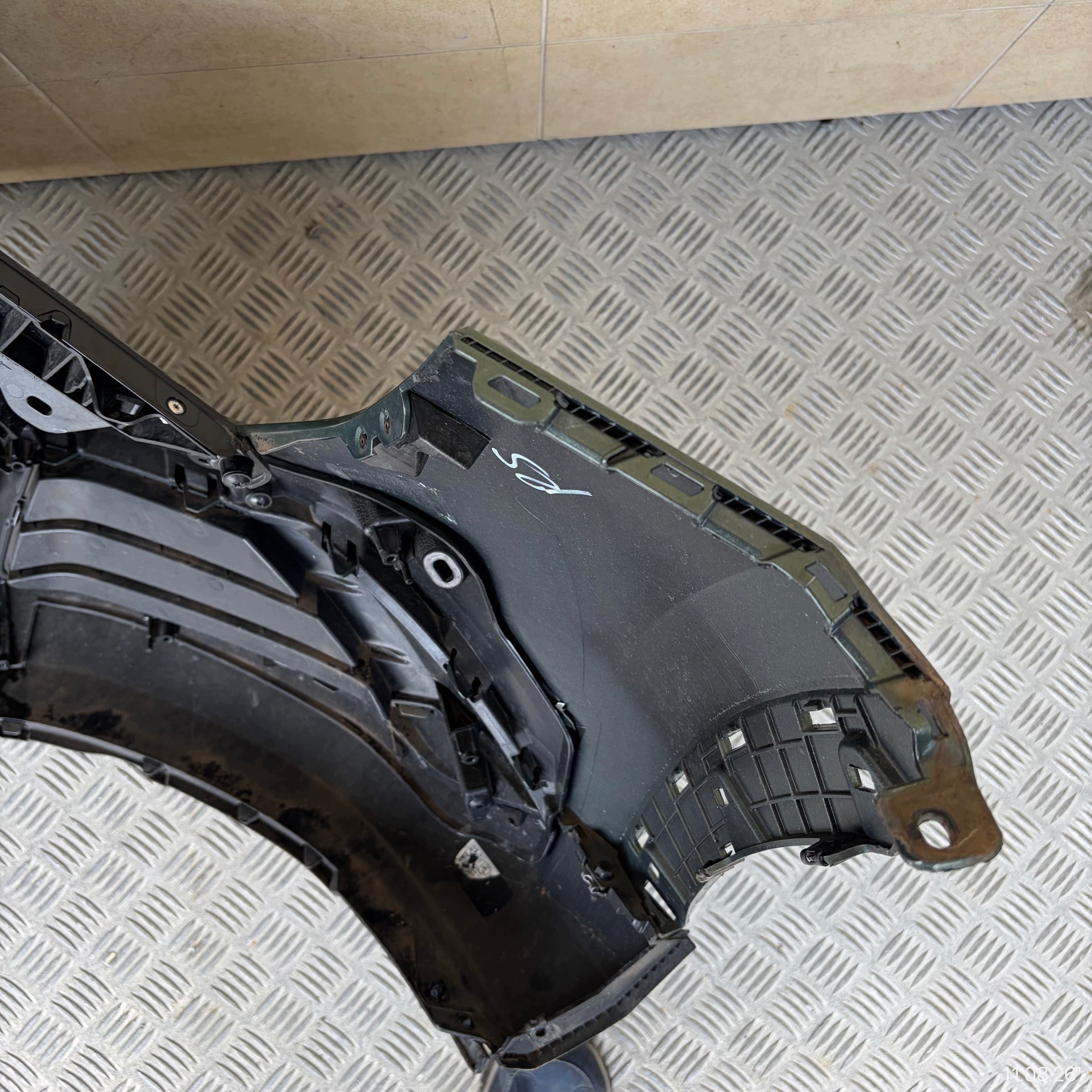 front bumper complete KIA SPORTAGE V 2024 ROK 4 PDC