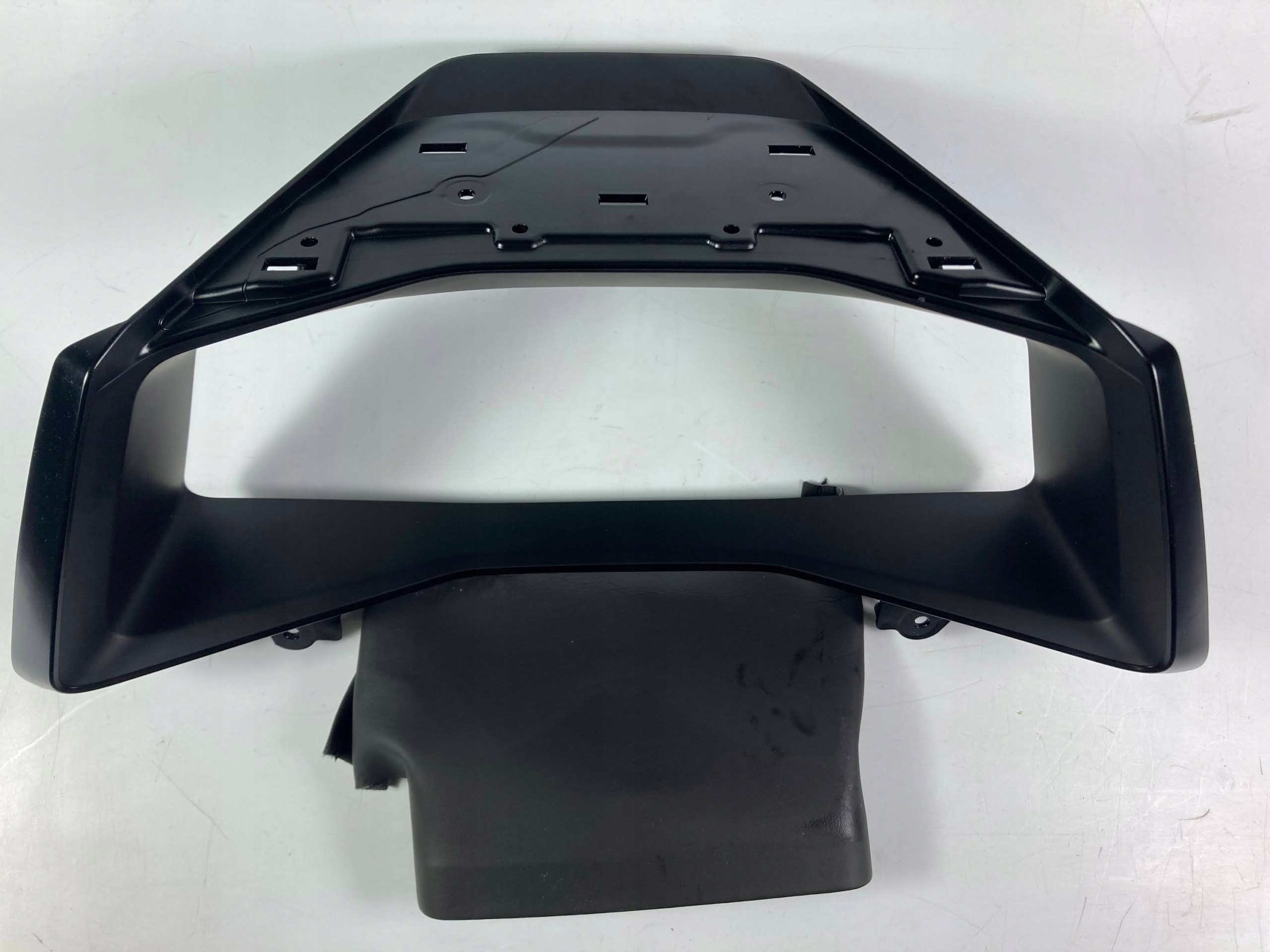Chevrolet Corvette C8 châssis couverture cadre compteur tableau bord compte tours 2020-2026 OEM