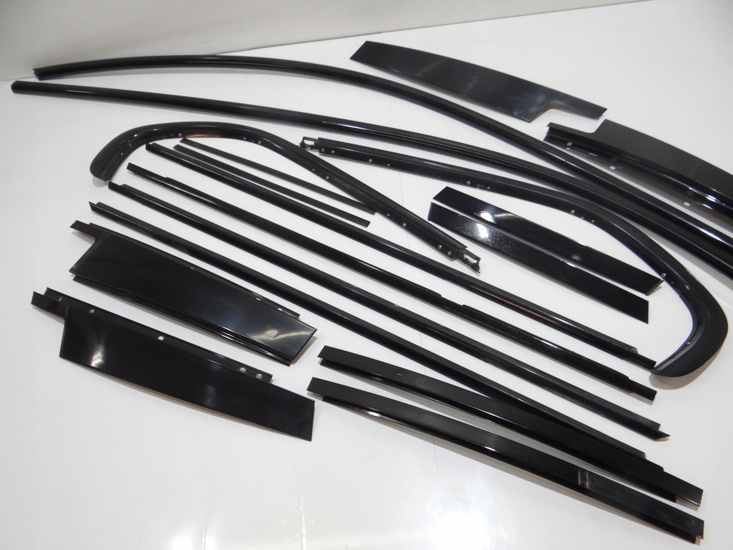 lišty dveře SHADOW LINE BMW E91 KOMBI