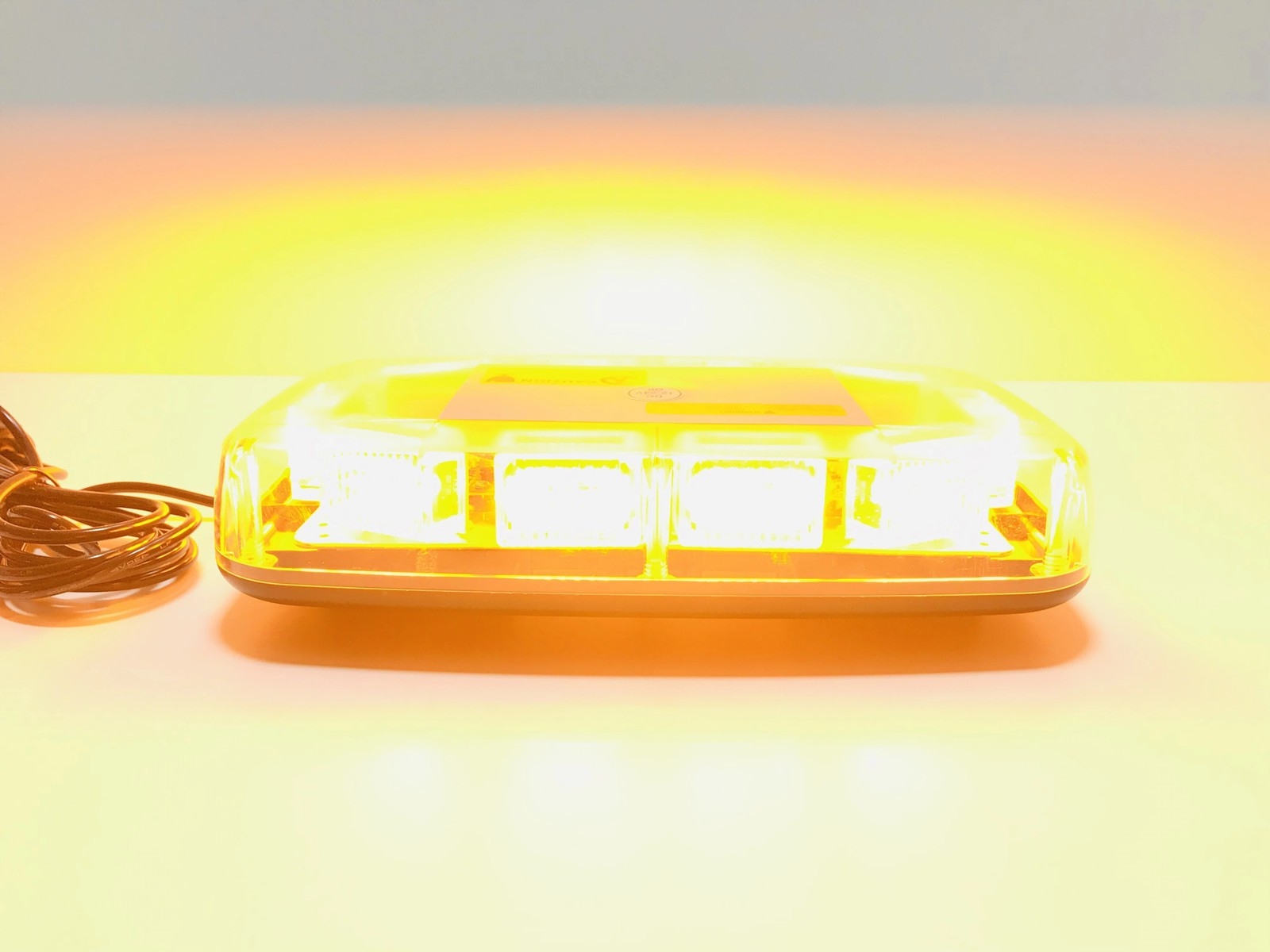 BELKA OSTRZEGAWCZA KOGUT STROBOSKOP 30 LED MAGNES Light Source LED