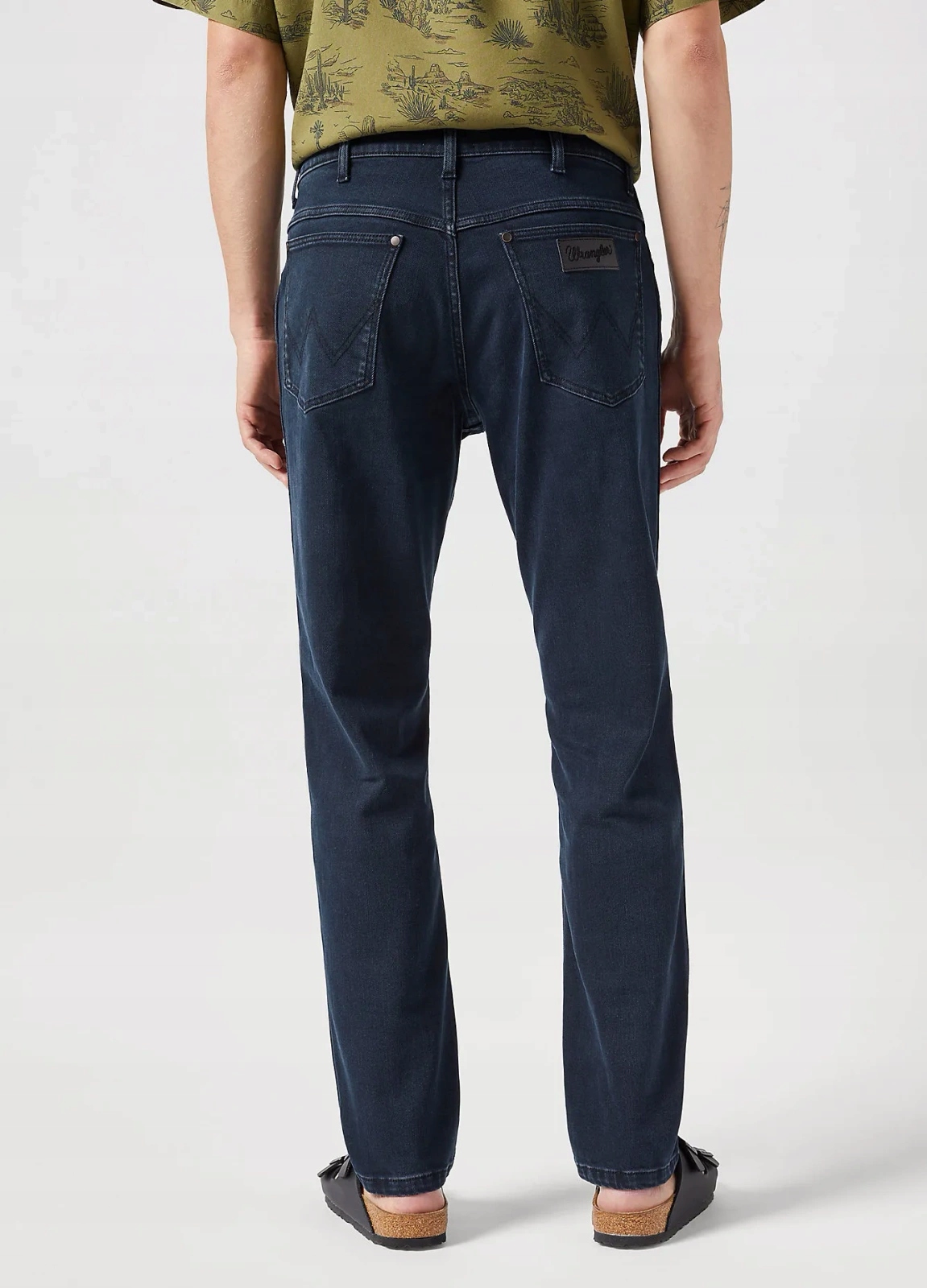 Męskie jeansy zwężane Wrangler River Cloudy Skies 112352674 36/34