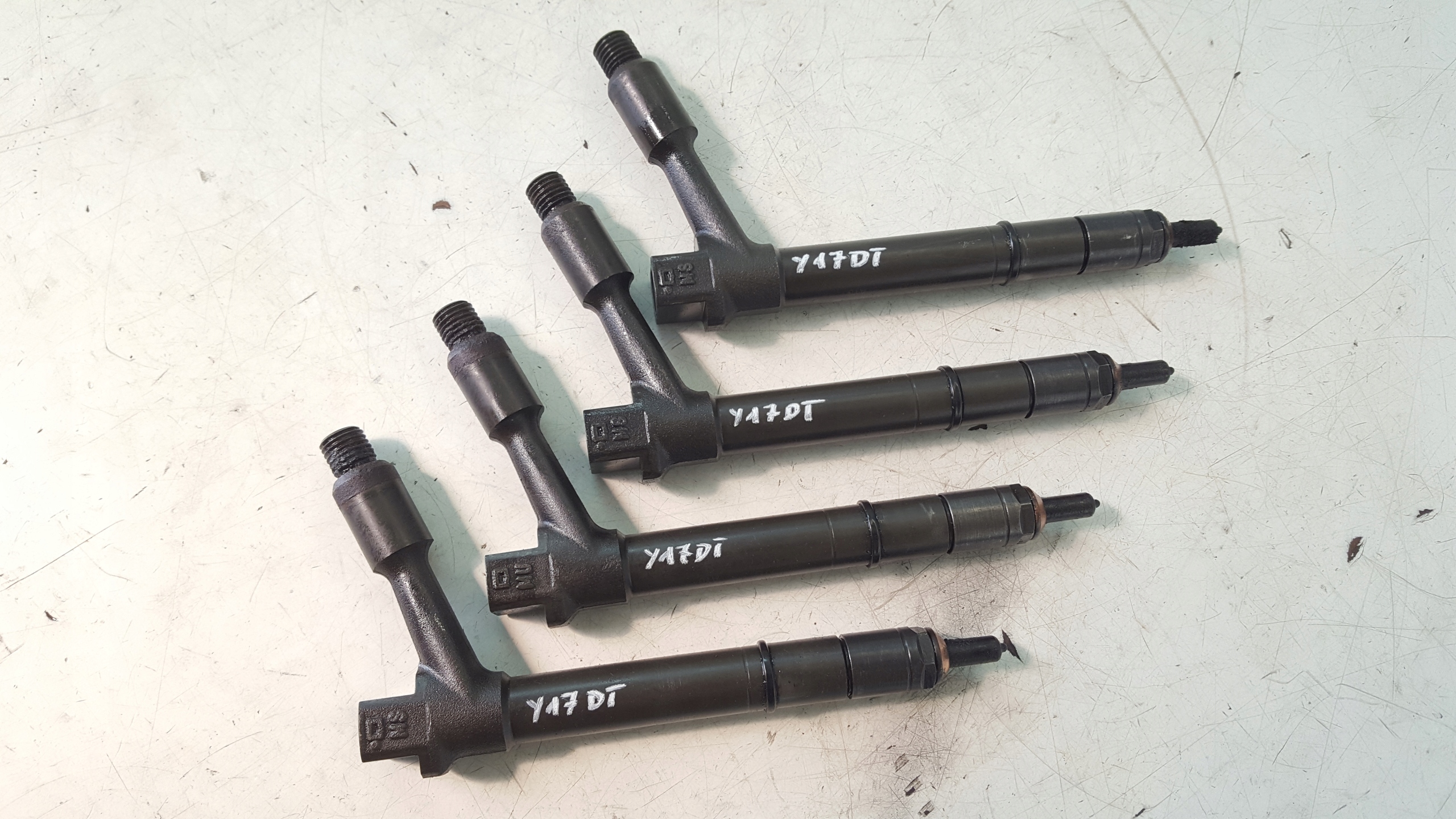 injector Delphi 010689 Opel Meriva
