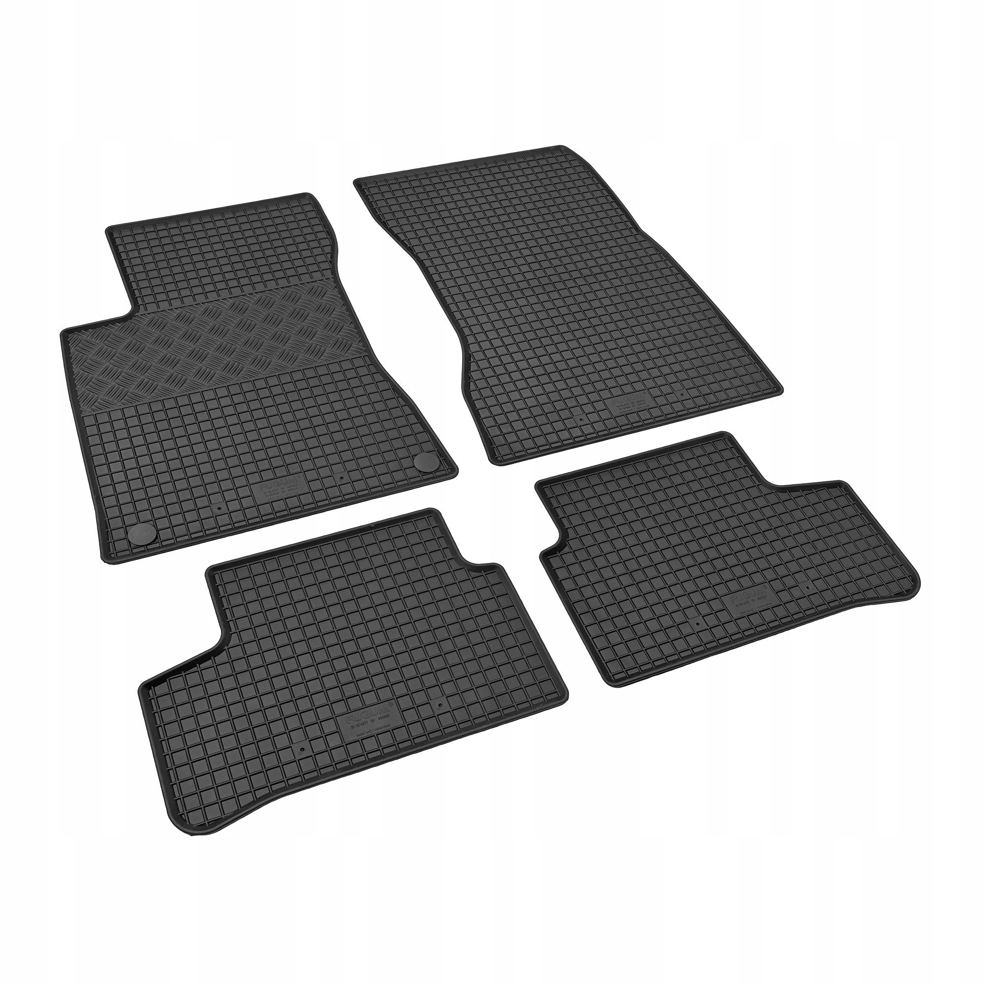 Zestaw dywaników do Mercedes CLA Shooting Breake Sedan od 2020 Stan opakowania oryginalne