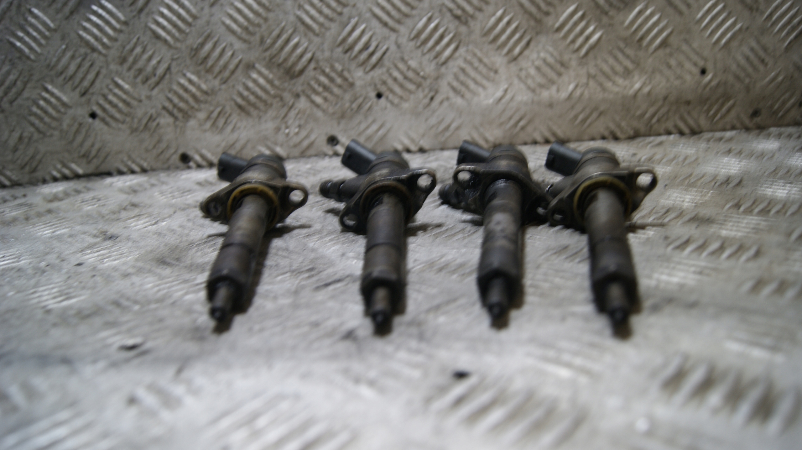 einspritzdüse einspritzdüse KOMPLET CITROEN C4 0445110259