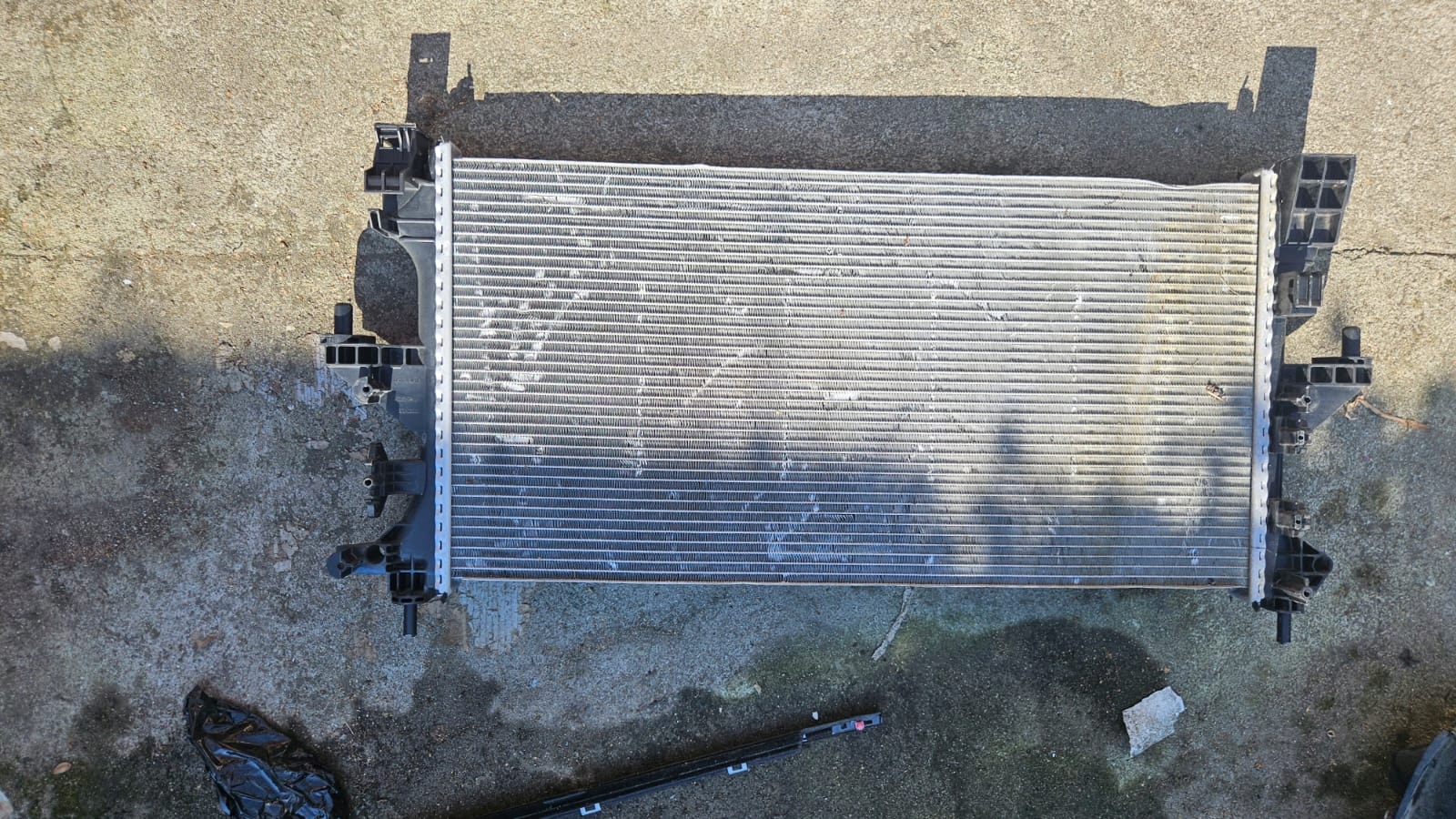 CHŁODNICA WODY 1391496080