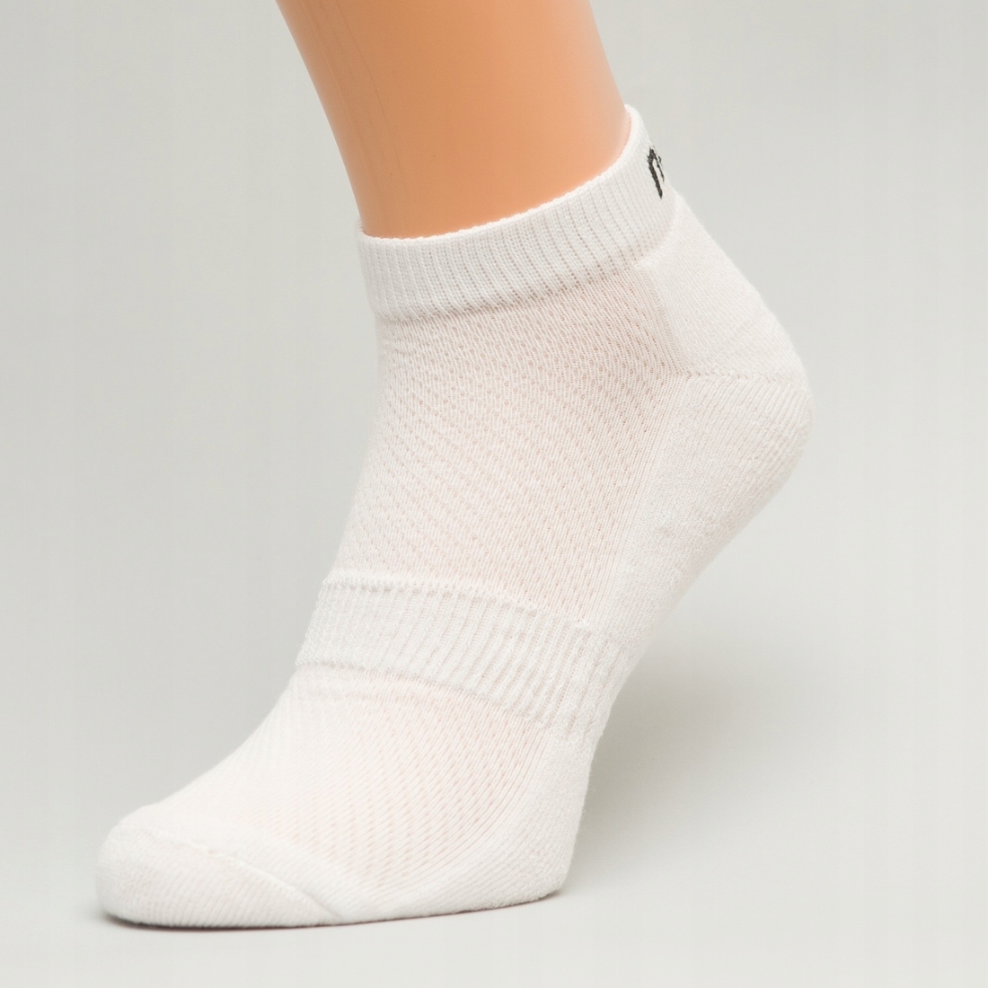 SKARPETY STOPKI TERMOAKTYWNE NESSI Kod producenta ST-1