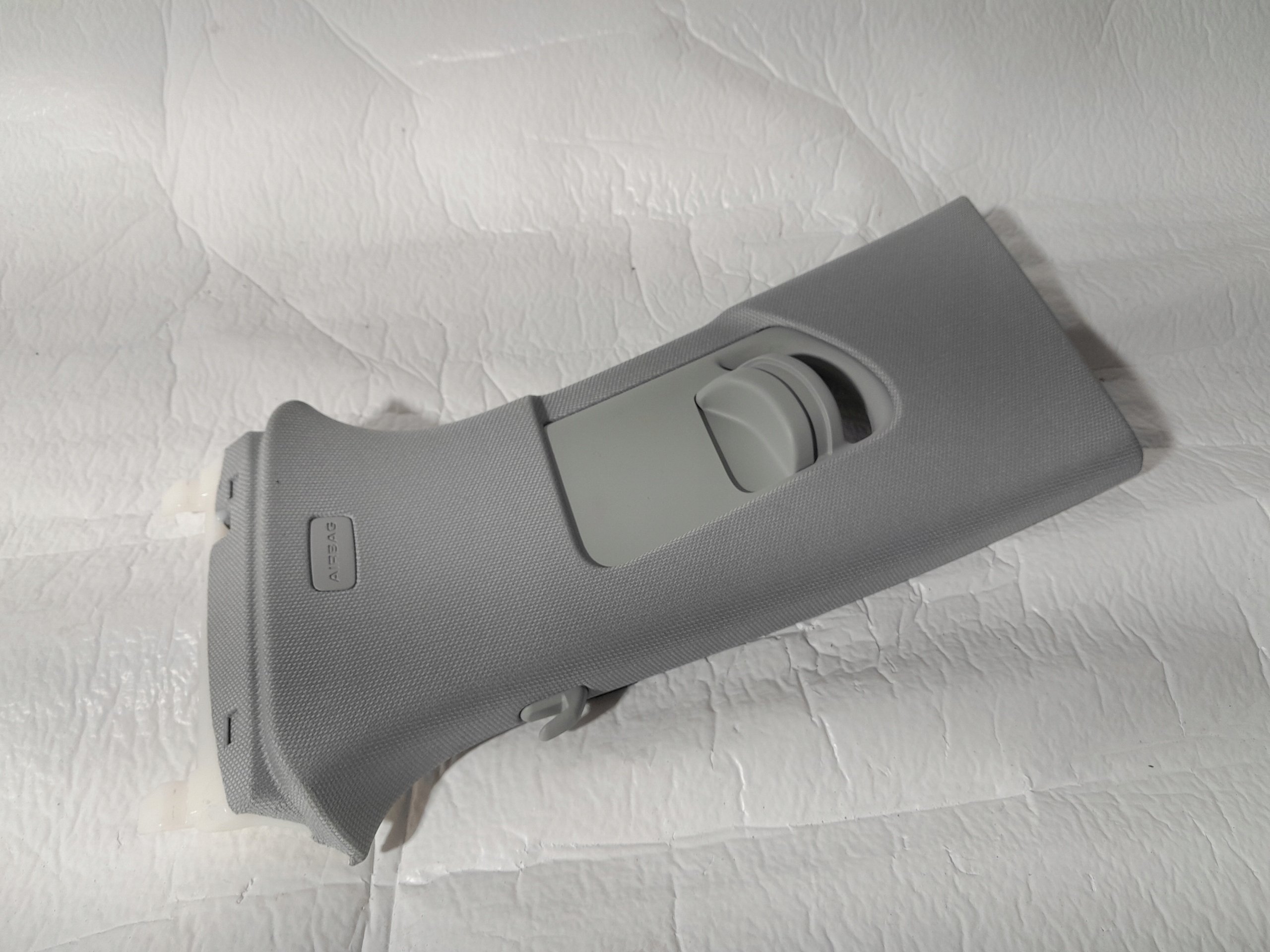 AUDI A4 B9 cover side SLUPKA 8W0867243E