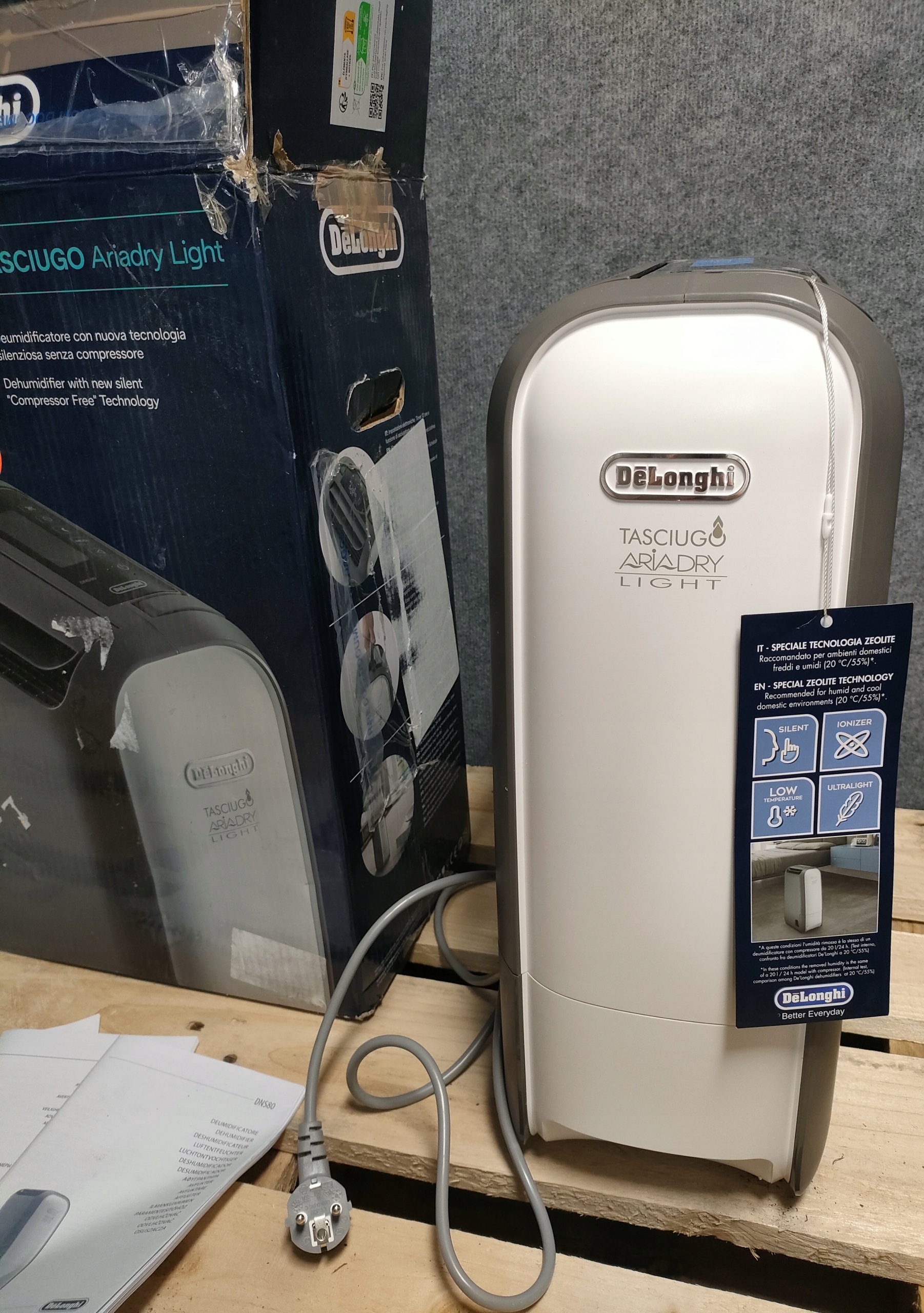 Déshumidificateur DELONGHI DNS80