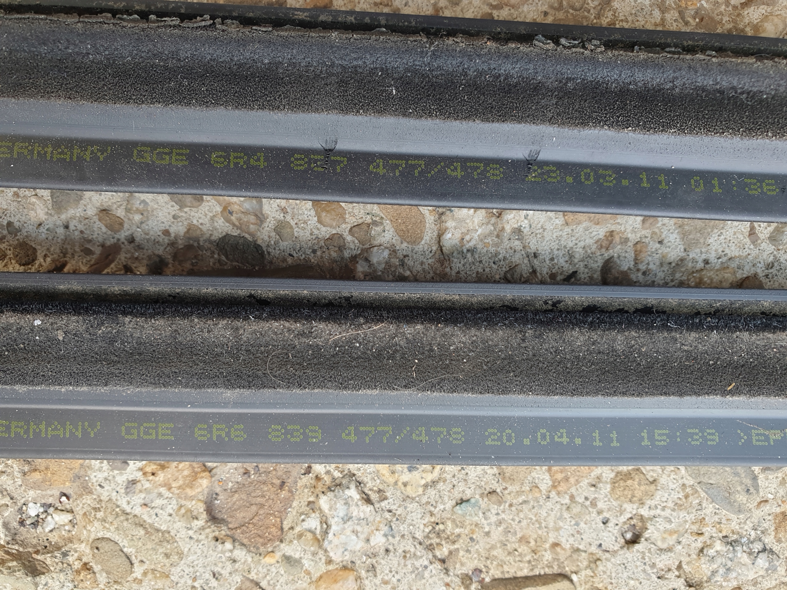 moulding dust door VW POLO V 5 6R 2009- 5D