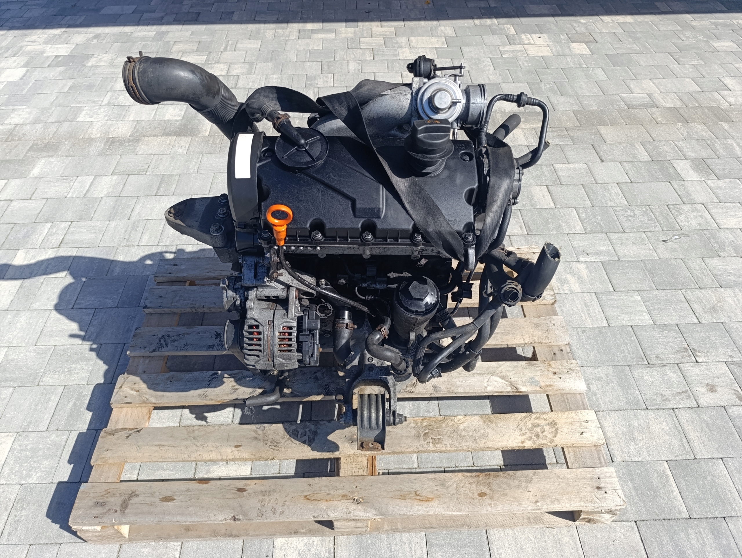 VW T5 engine complete 1.9 TDI AXB 105 km przebieg 188 tys.