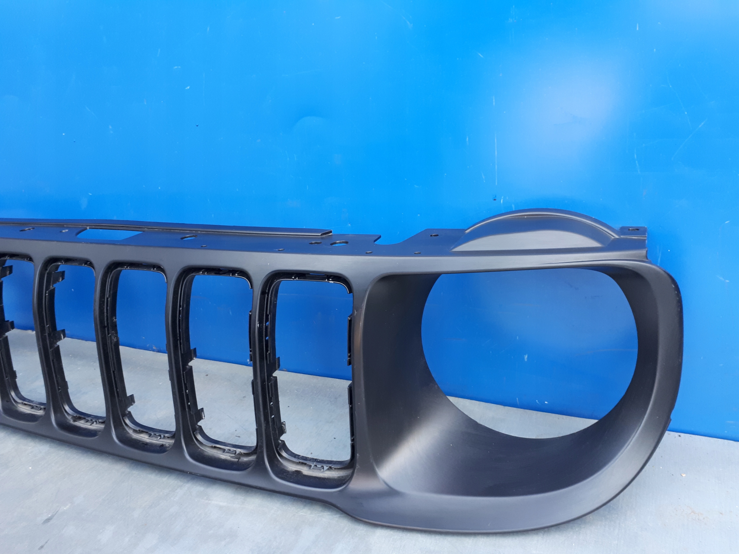 JEEP RENEGADE LIFT 2018 2019 2020 18- GRILL ATRAPA Typ samochodu Samochody osobowe