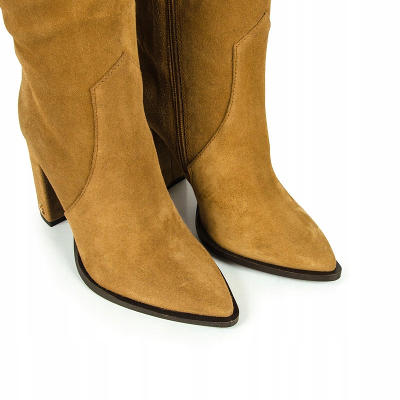 CARINII B8306 KOZAKI KLASYCZNE BOHO SKÓRA RUDE 39 Rodzaj obcasa słupek