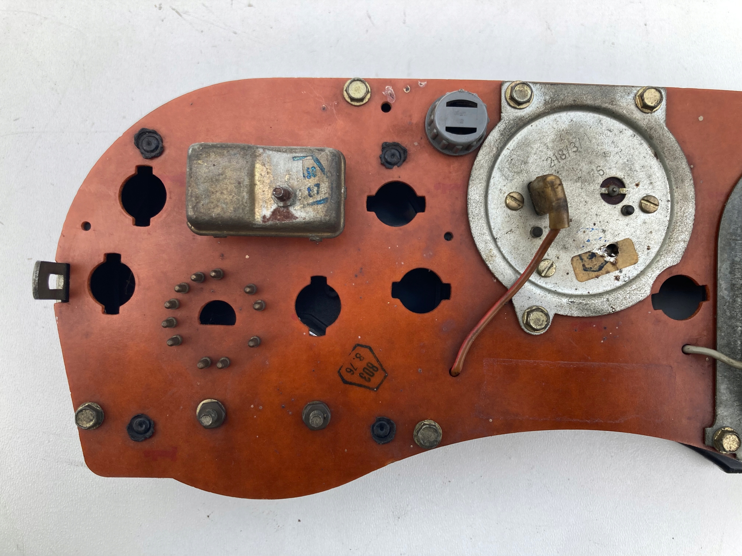 dials dials Vw PASSAT B1 AUDI 80 76r.