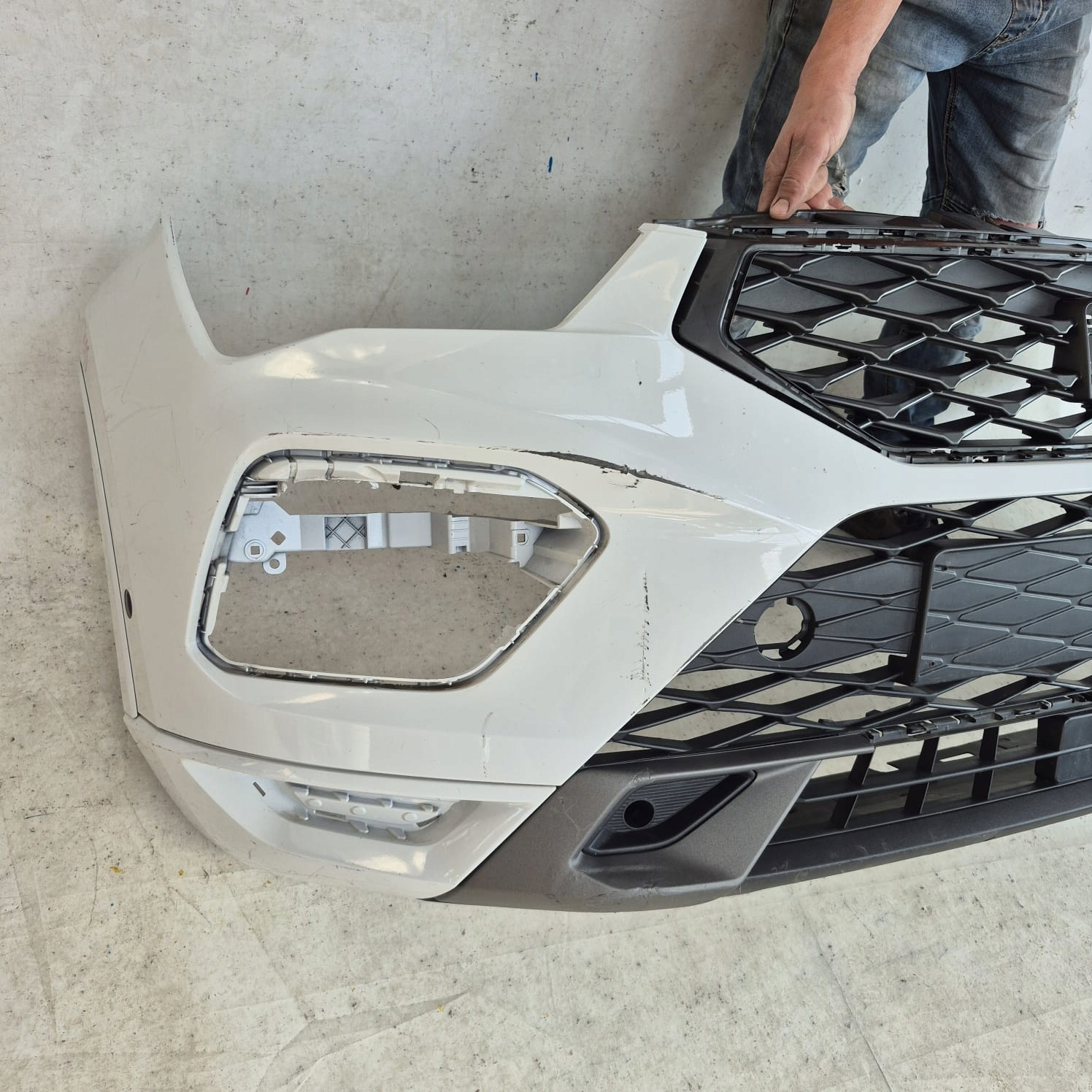SEAT ATECA LIFT 20-> bumper front front PDC