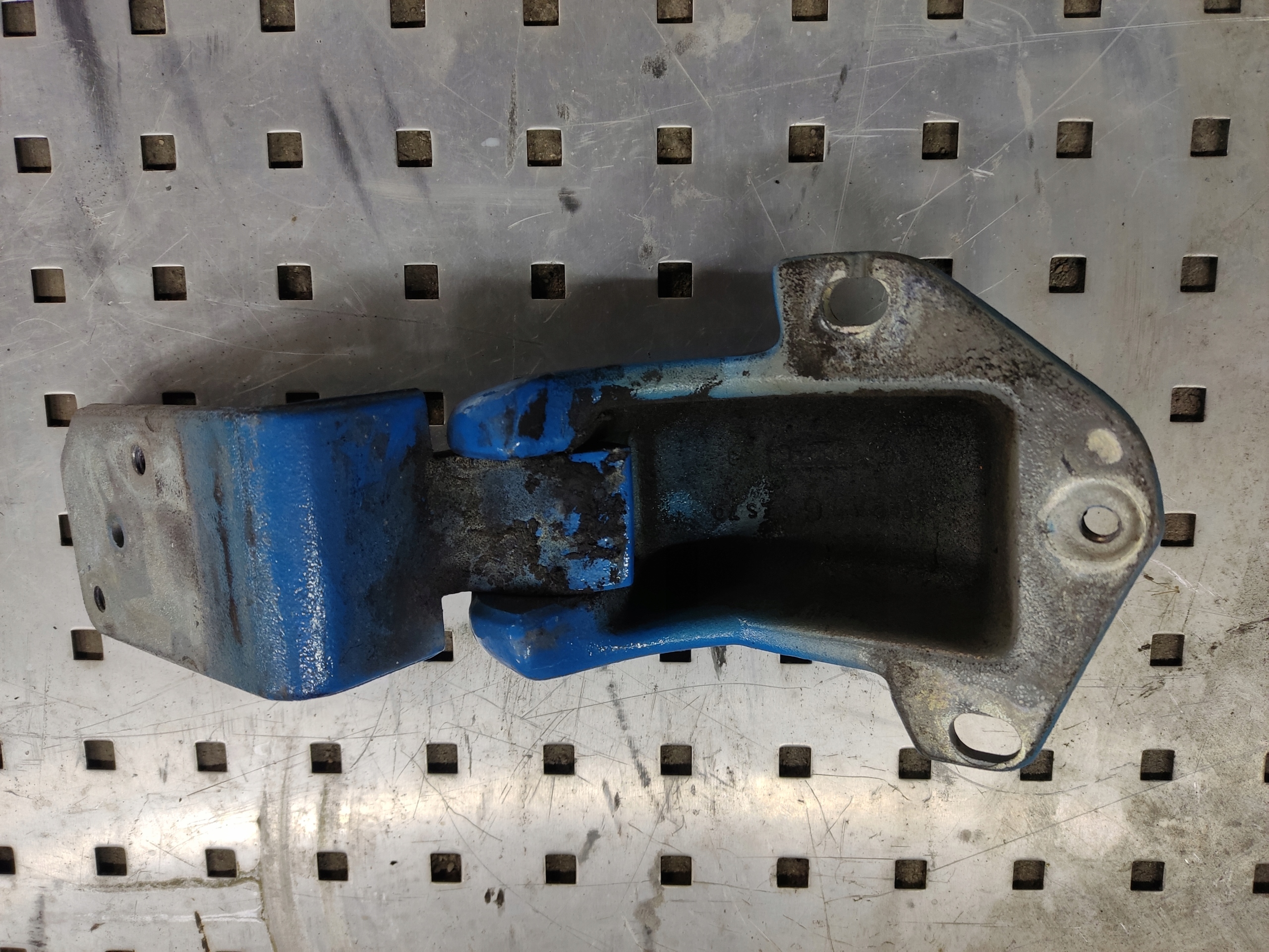 ZAWIAS DRZWI TYŁ LEWA GÓRA G MASTER MOVANO 03-10 Producent części Renault OE