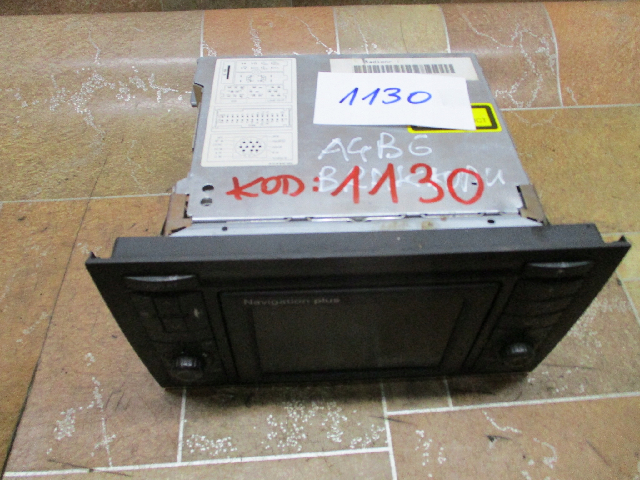 AUDI A4 B6 B7 Radio NAVIGATION PLUS + IS CODE