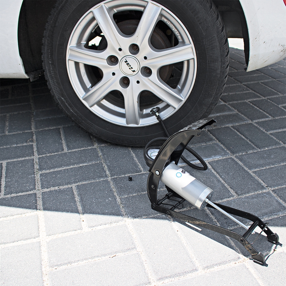 MOCNA POMPKA NOŻNA UNIWERSALNA ROWEROWA TUV GS MANOMETR KOŃCÓWKI ATEST Kod producenta 40027