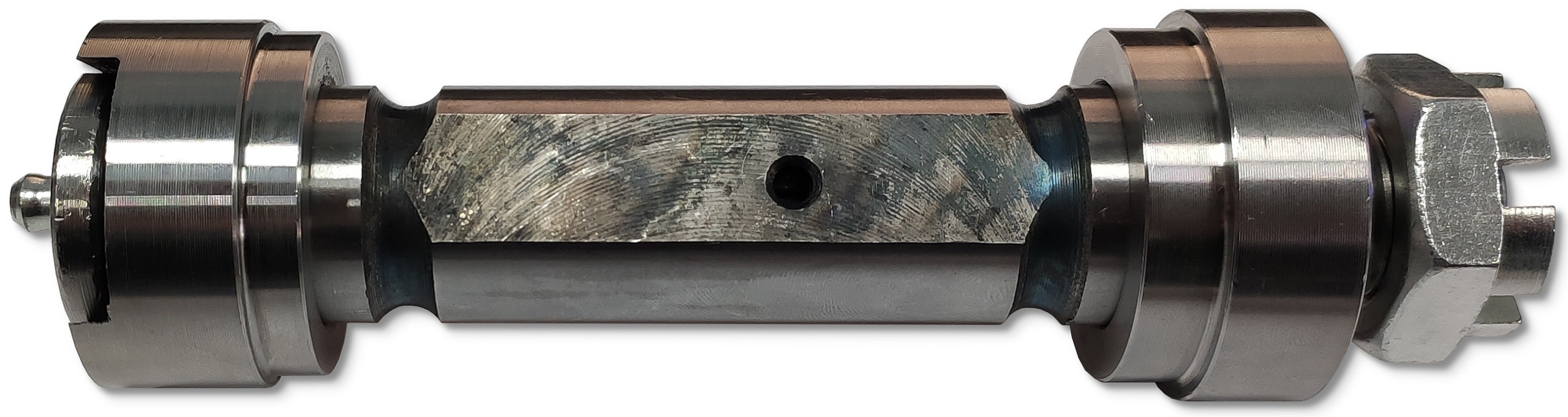 UTÁNFUTÓ VONÓRÚDCSAP. PERSELYEKKEL ÉS CSAVARANYÁVAL