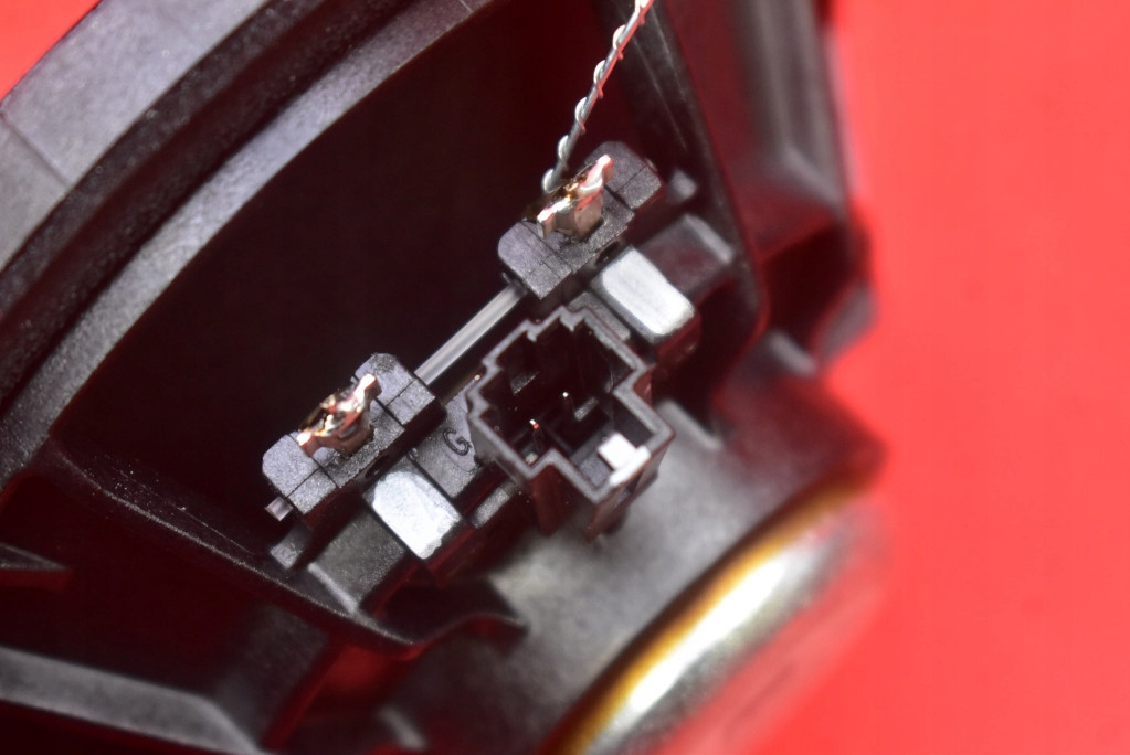 speaker 1079742-00-A TESLA MODEL 3 17-21