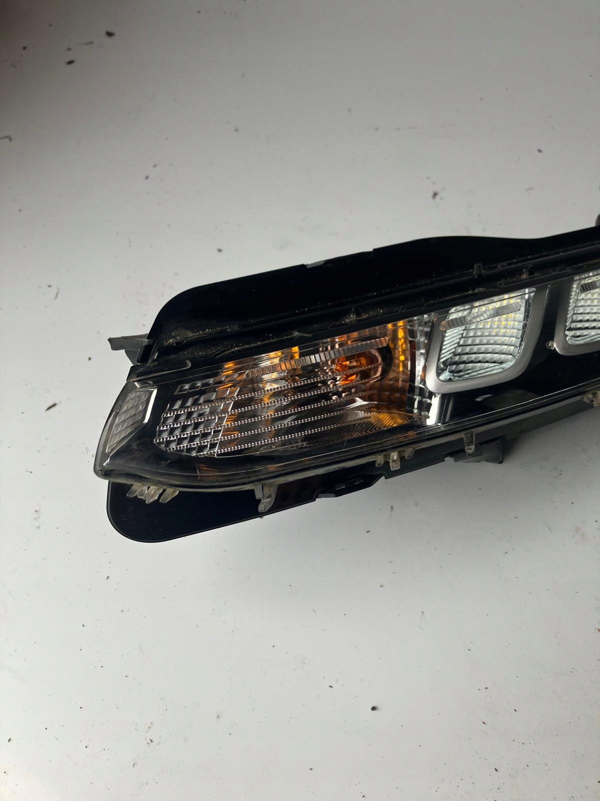 light LED DRL left front CITROEN C3 III 9823313080