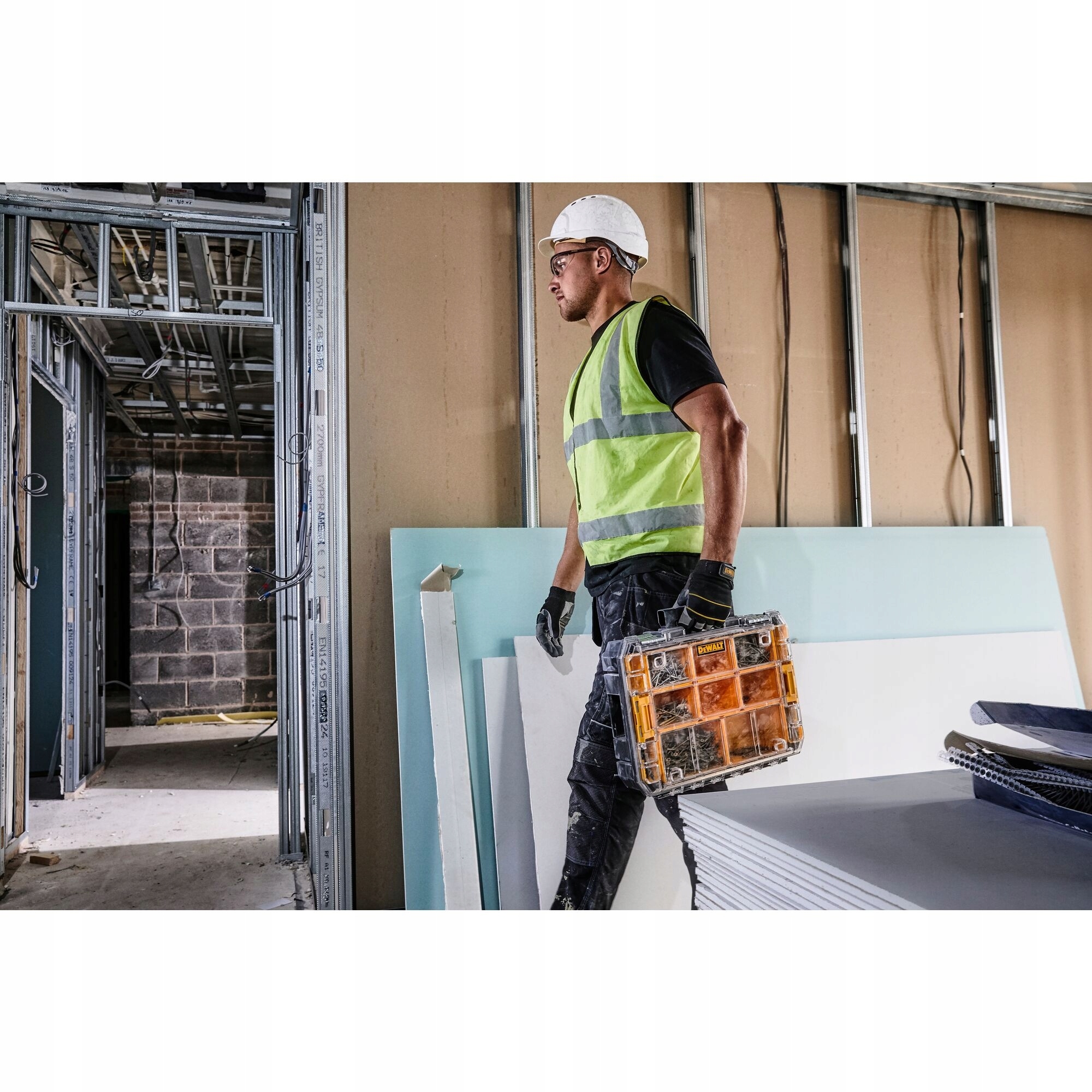 DeWALT ORGANIZER WODOSZCZELNY TSTAK DWST82968-1 WODOODPORNY SKRZYNIA Długość 44 cm