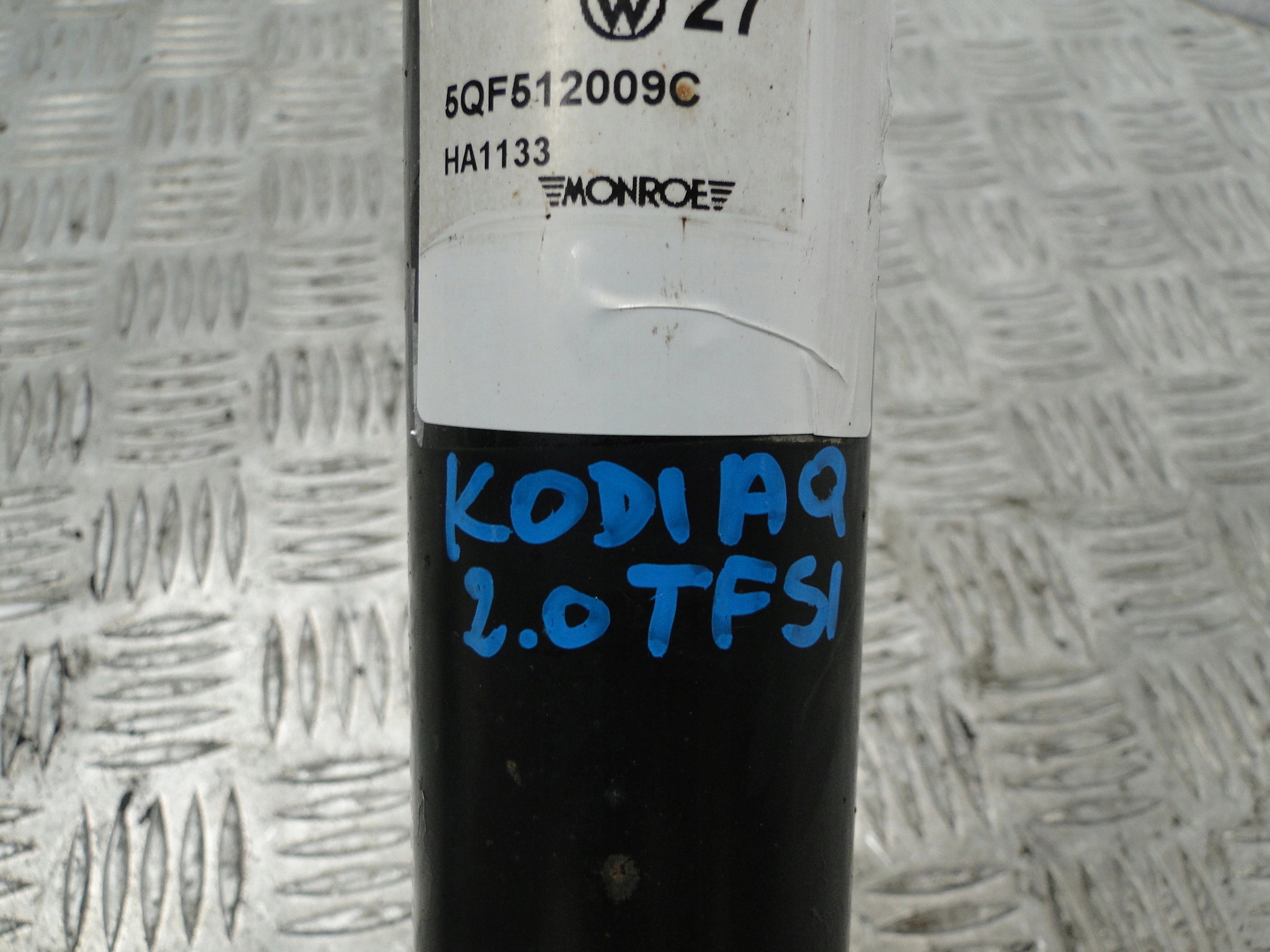 AMORTYZATOR TYŁ SKODA KODIAQ 565 2017 2.0TFSI ELEKTRYCZNY 5QF512009C 4x4 Typ samochodu Samochody osobowe