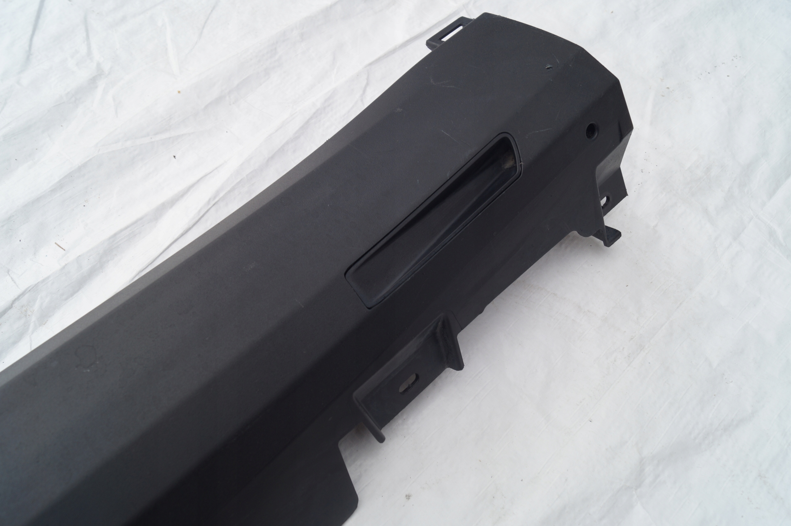 moulding threshold right BMW X5 G05 18-21 7420660