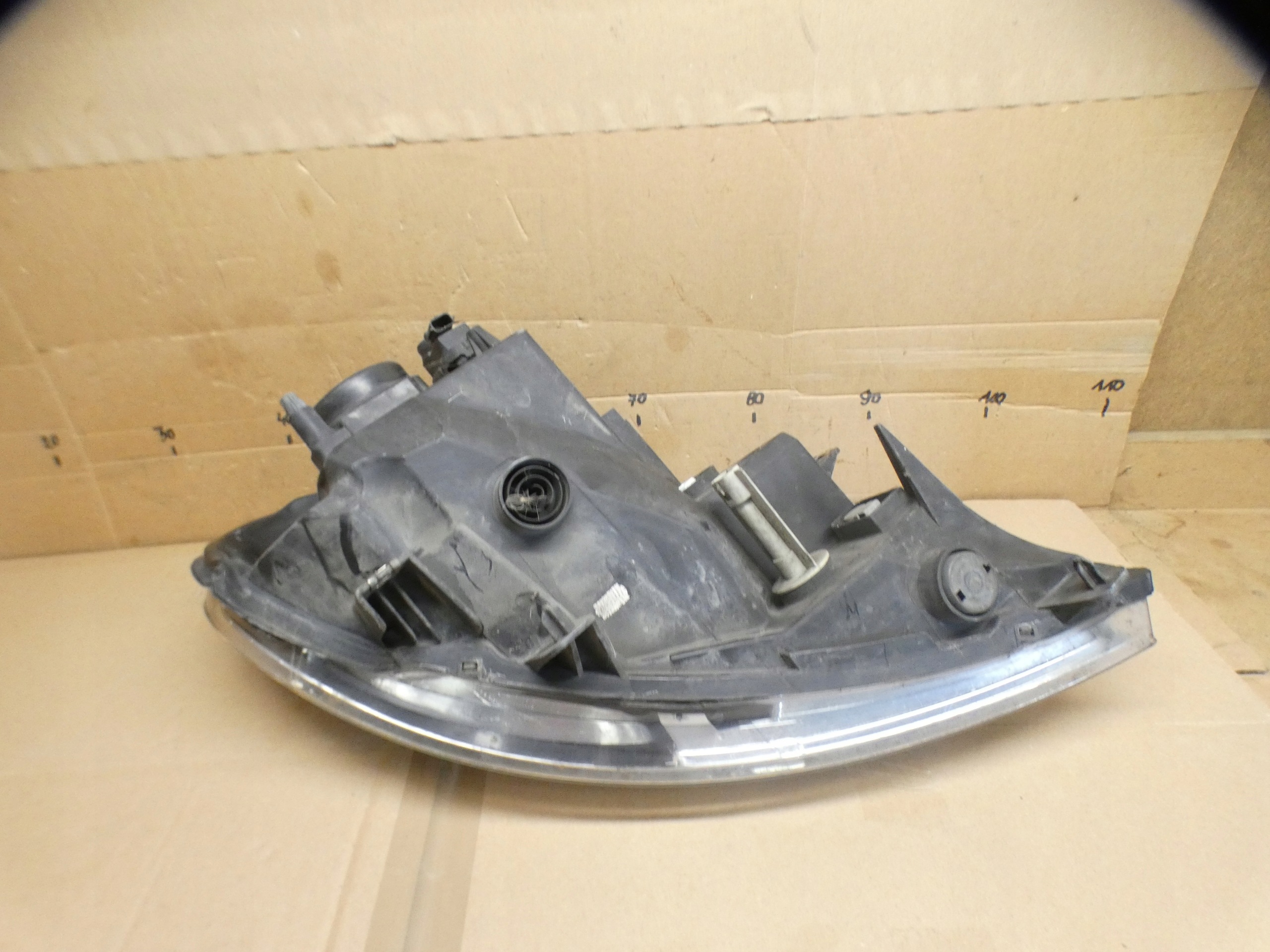 REFLEKTOR left light left front RENAULT TRAFIC II VIVARO