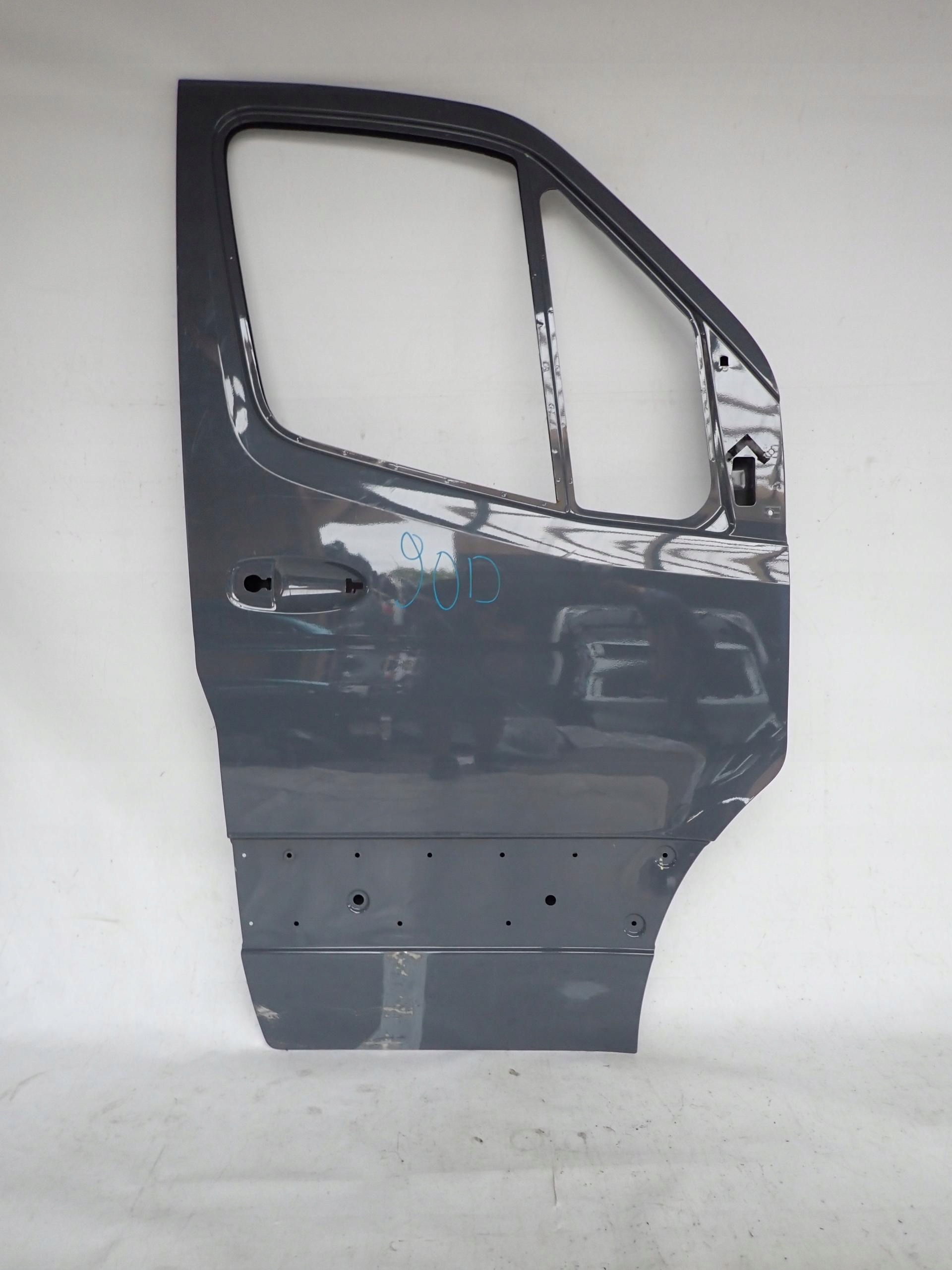 MERCEDES SPRINTER III 3 W907 18-> door front front right